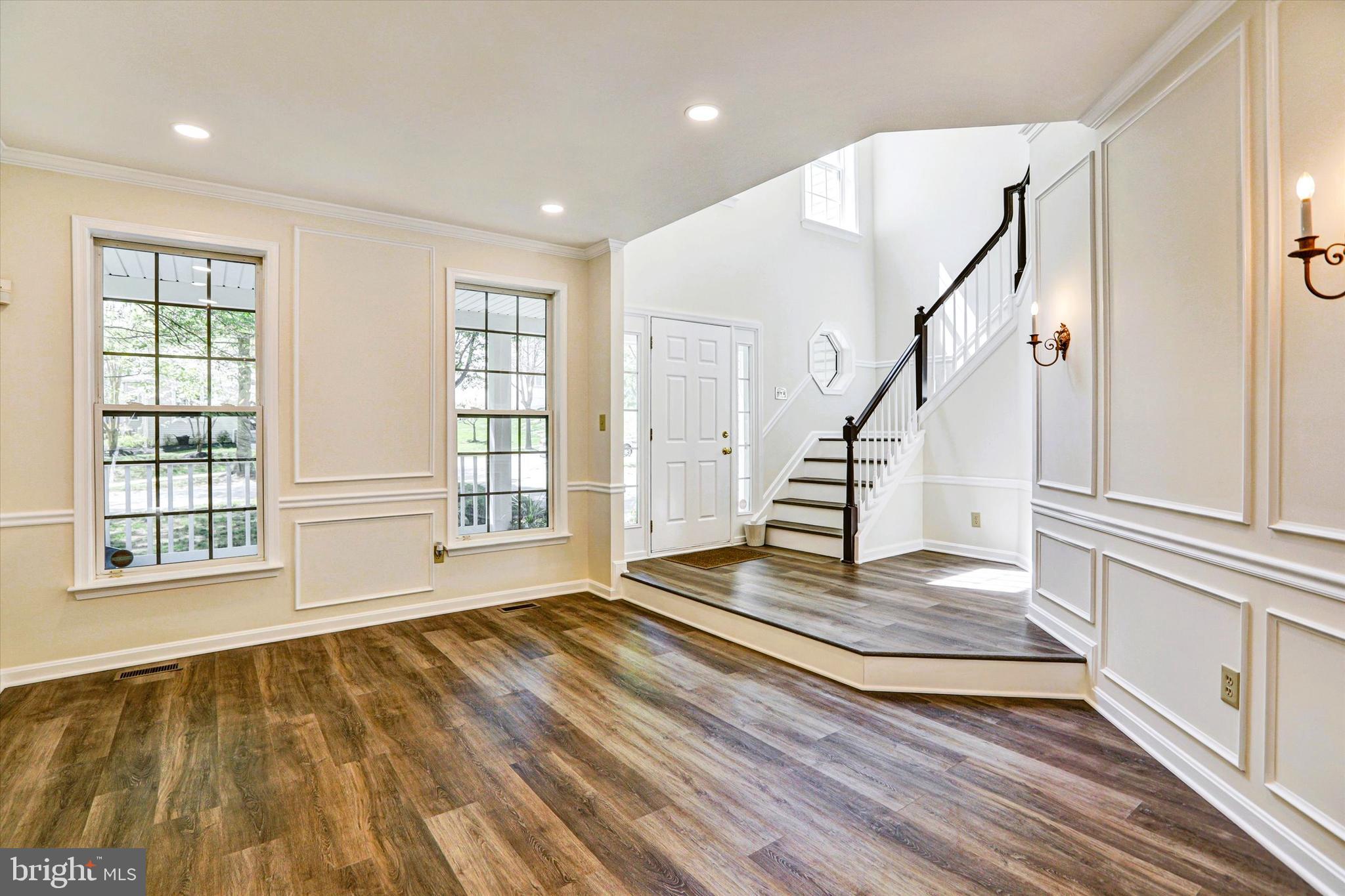 VILLAGE OF RIVER HILL - Residential