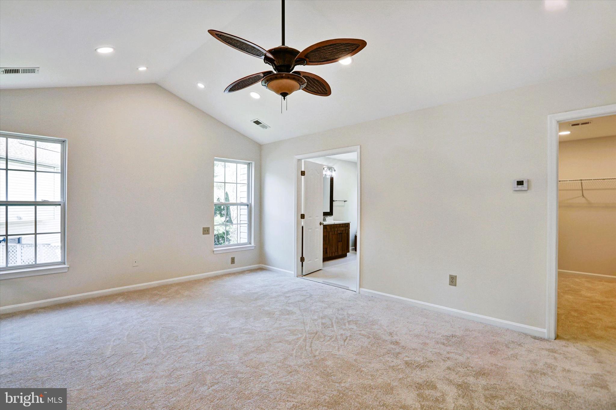 VILLAGE OF RIVER HILL - Residential