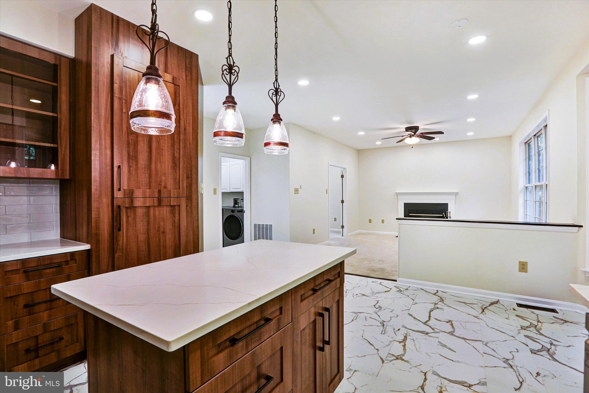 VILLAGE OF RIVER HILL - Residential