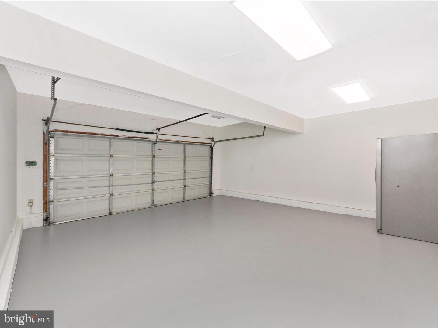 VILLAGE OF RIVER HILL - Residential