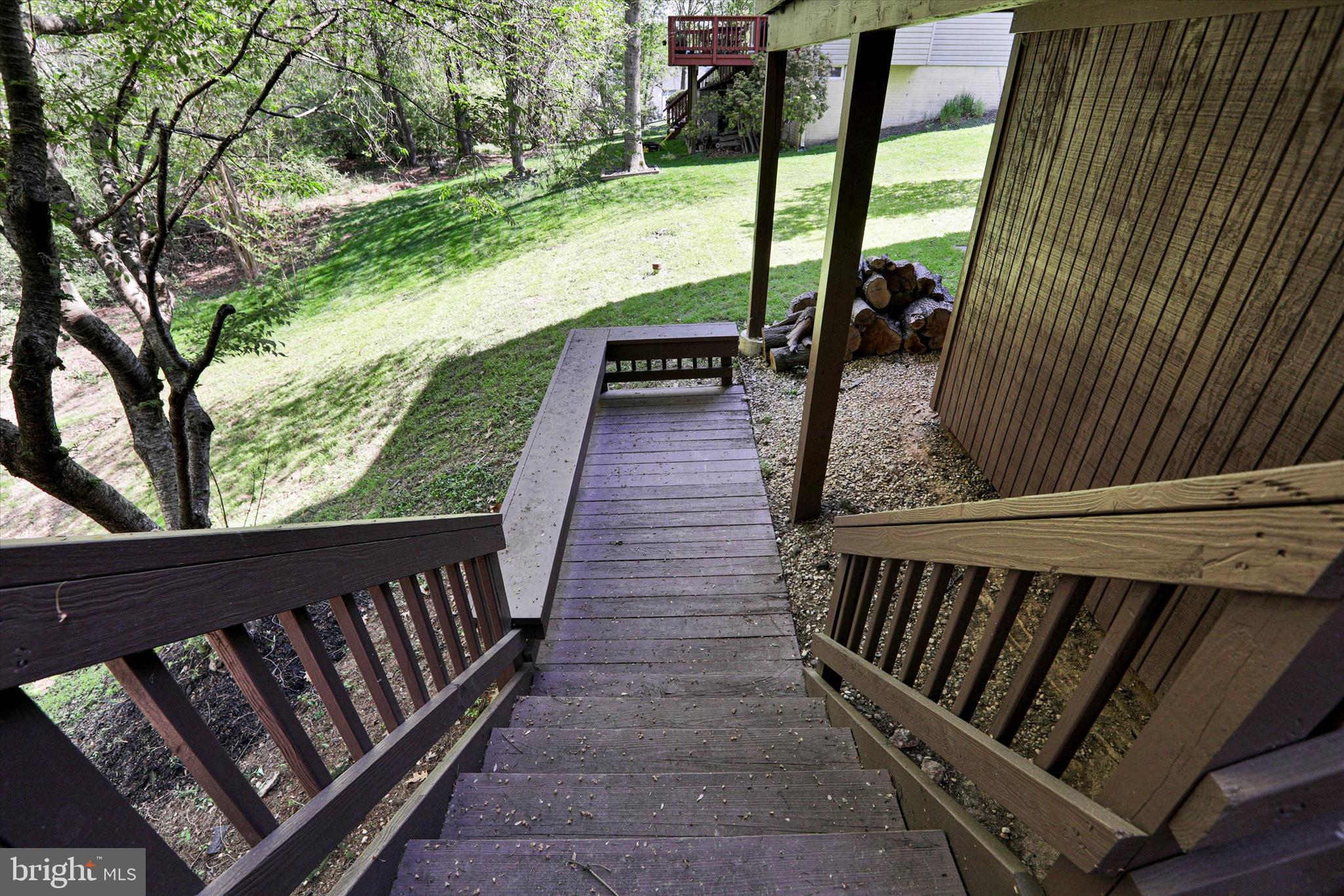 VILLAGE OF RIVER HILL - Residential