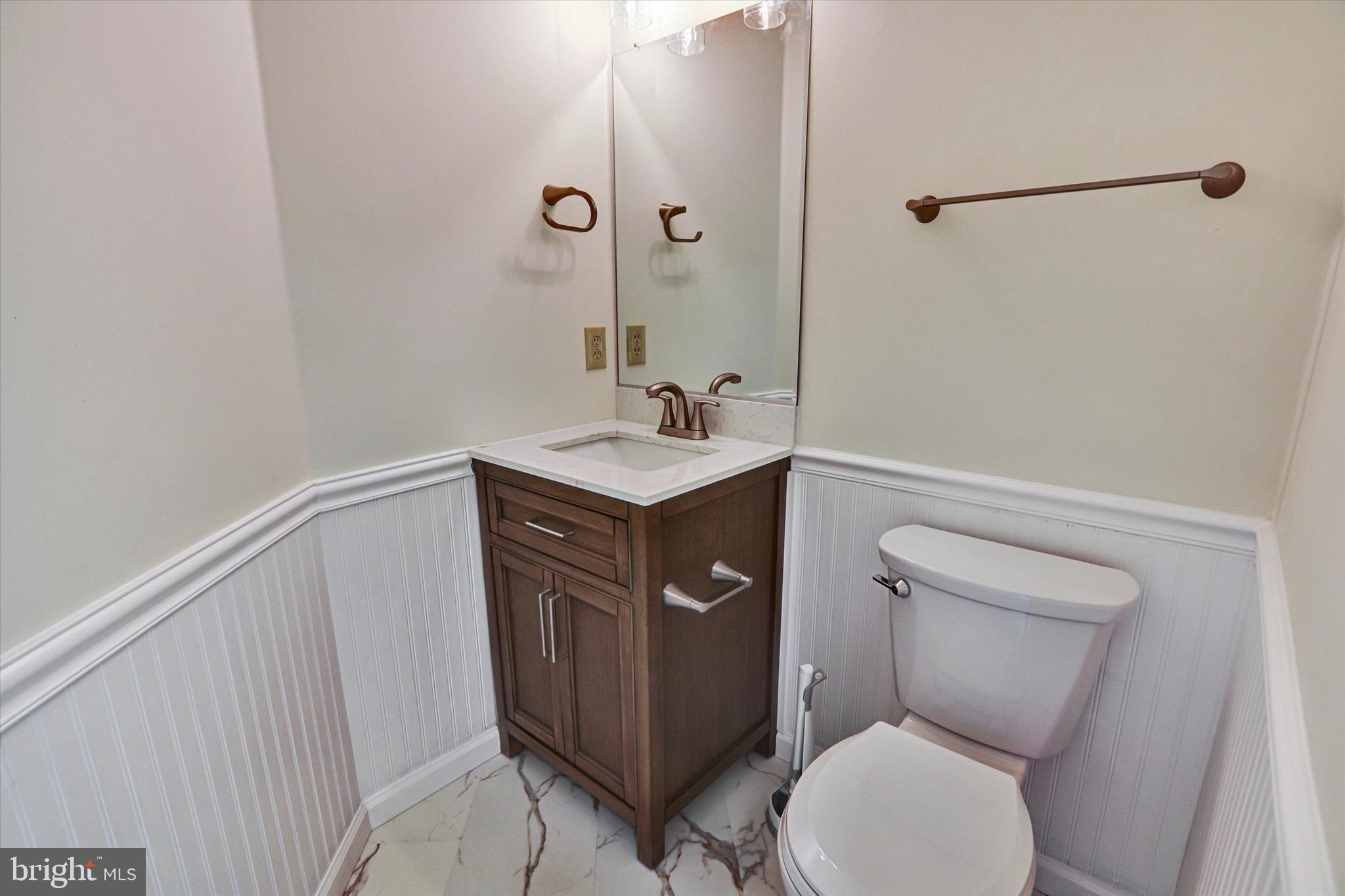 VILLAGE OF RIVER HILL - Residential