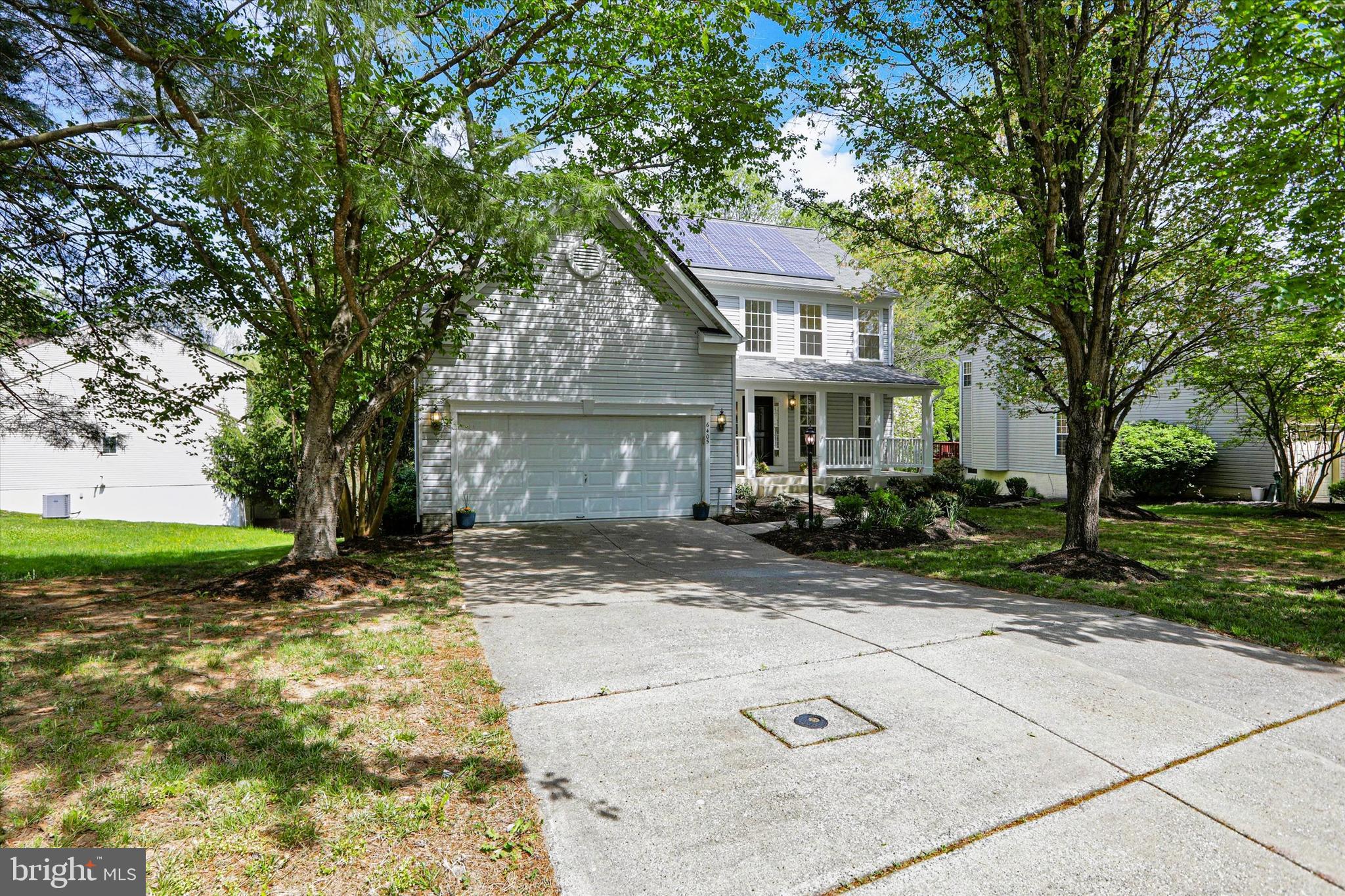 VILLAGE OF RIVER HILL - Residential