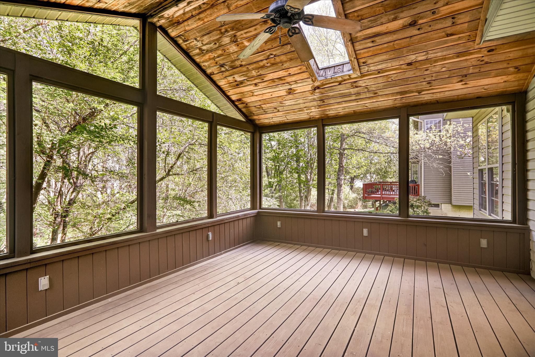 VILLAGE OF RIVER HILL - Residential