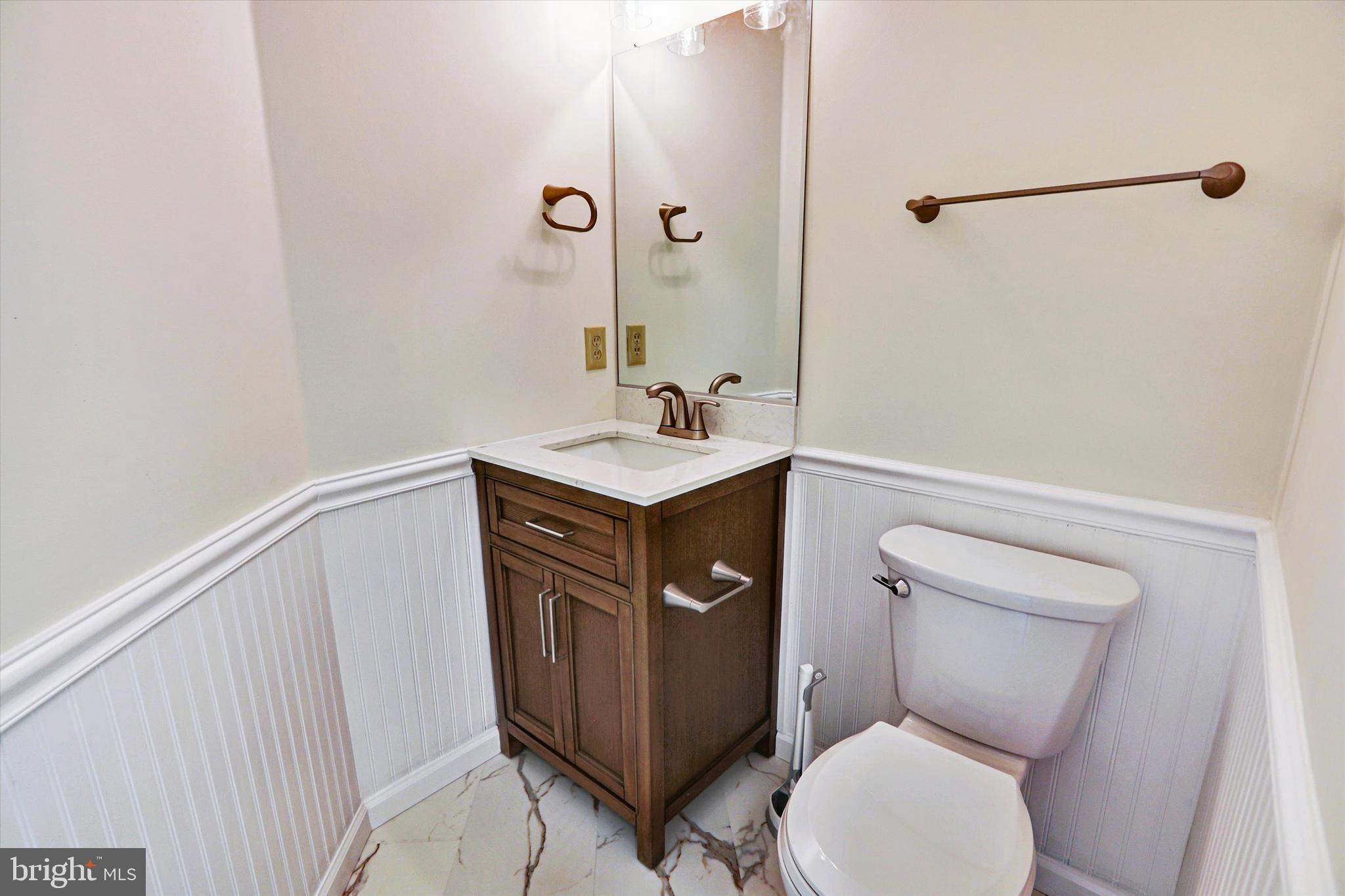 VILLAGE OF RIVER HILL - Residential