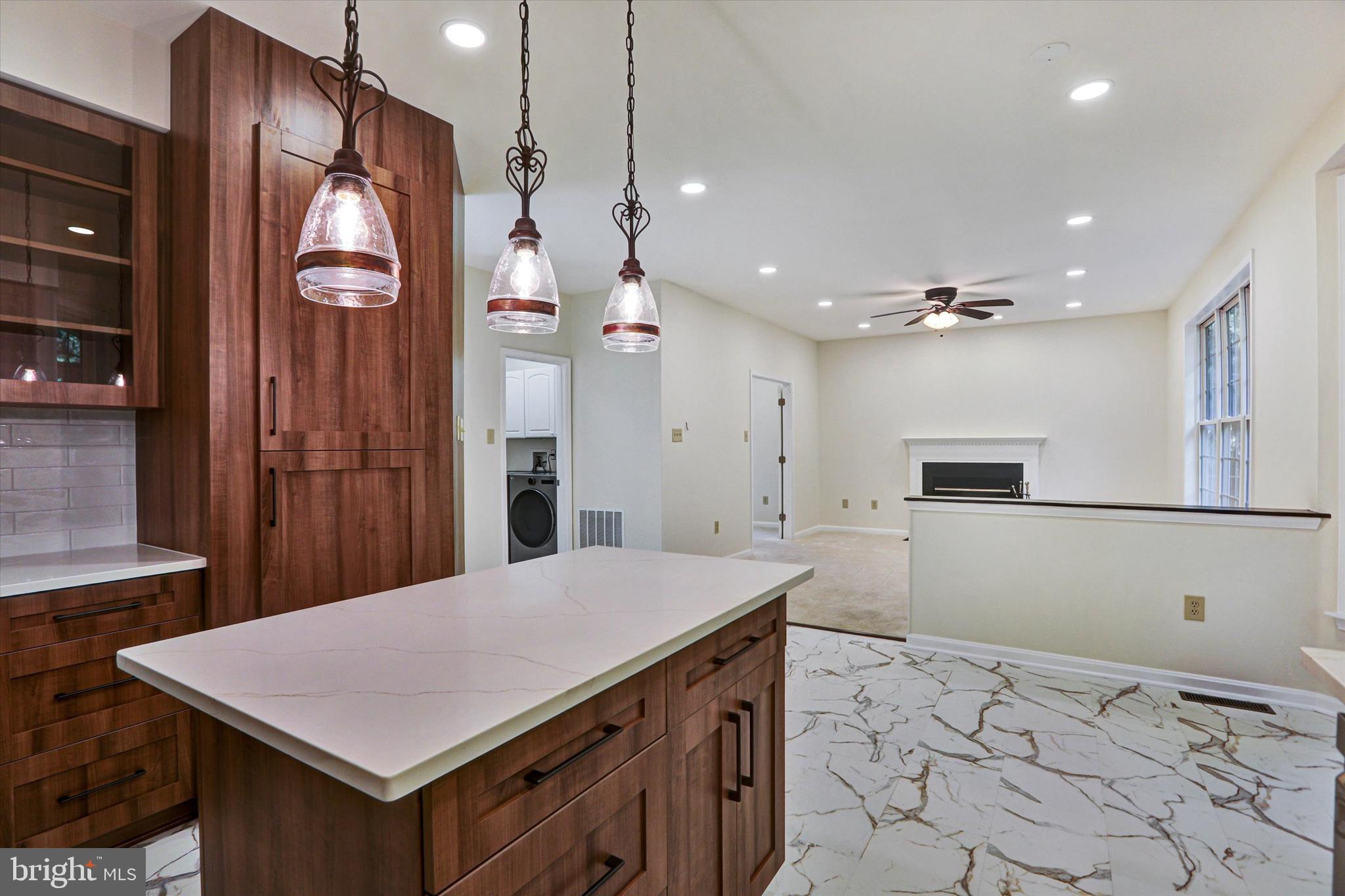 VILLAGE OF RIVER HILL - Residential