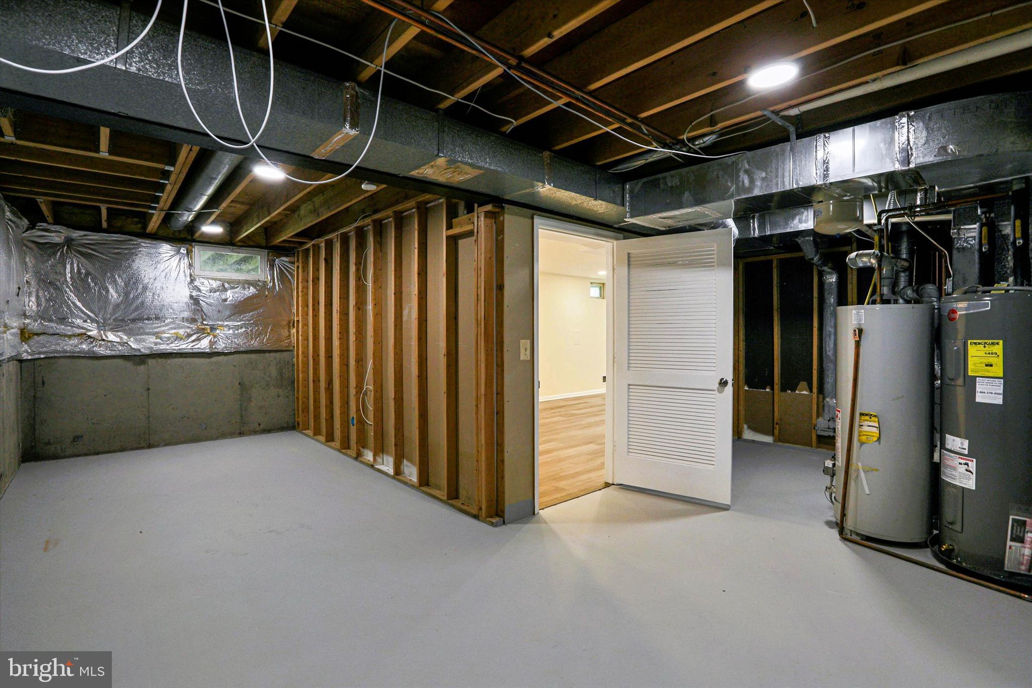 VILLAGE OF RIVER HILL - Residential