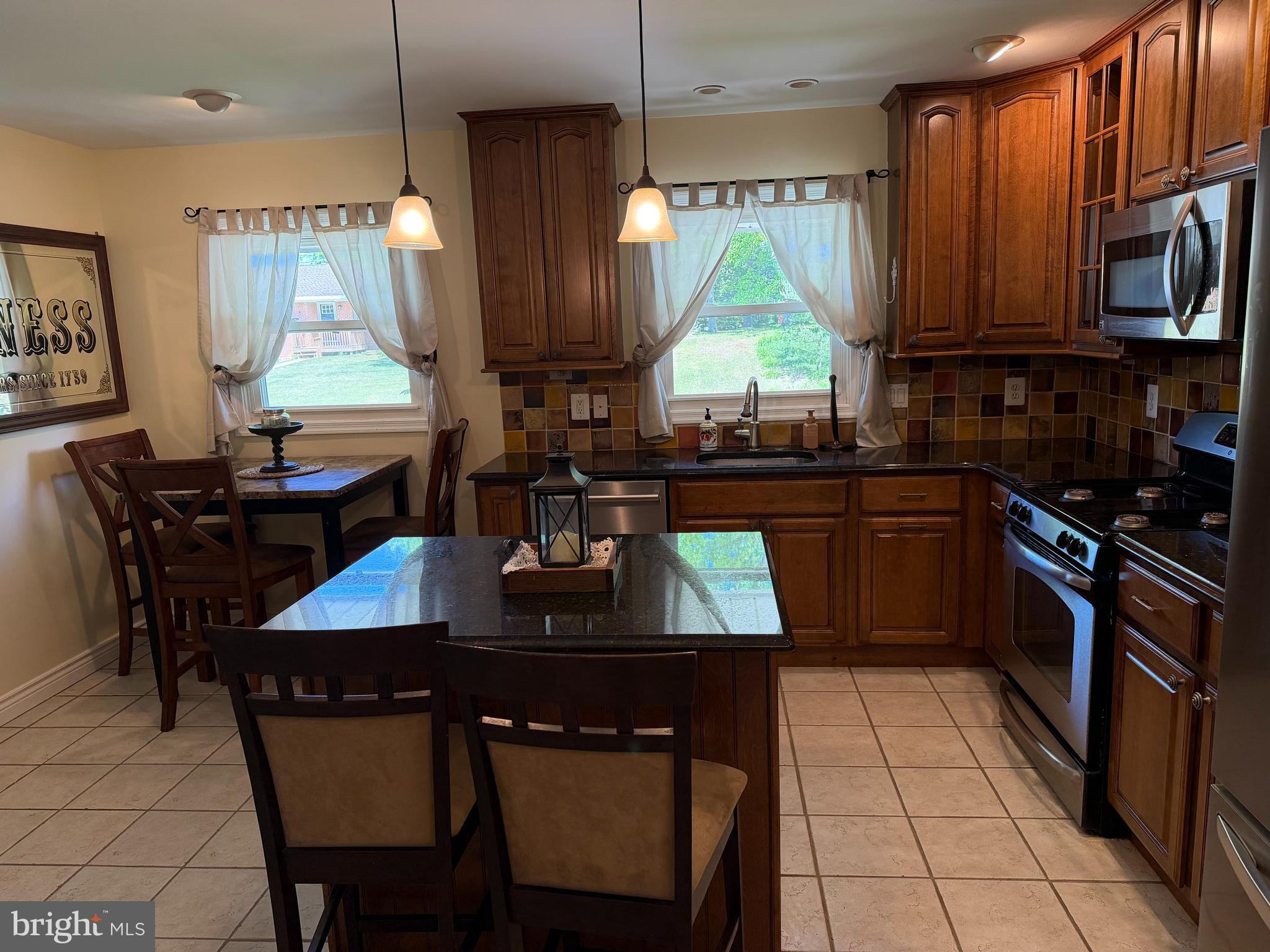 SILVERGATE - Residential