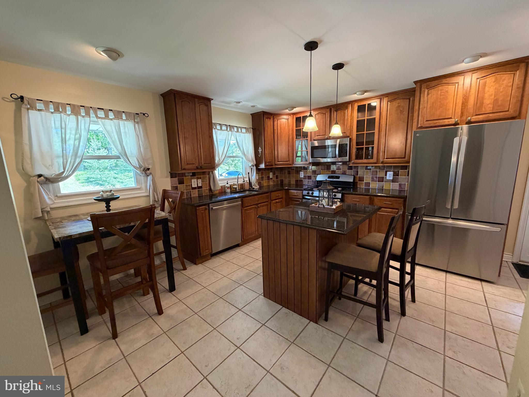 SILVERGATE - Residential