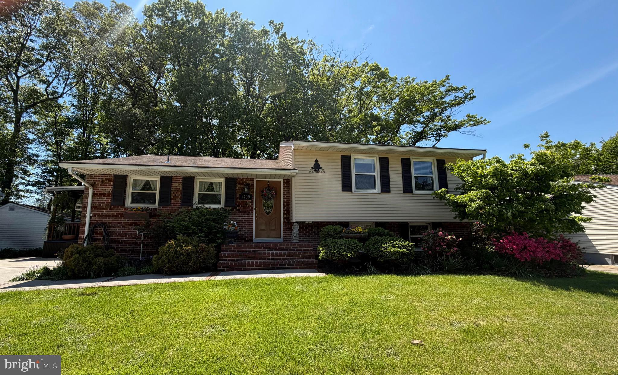 SILVERGATE - Residential