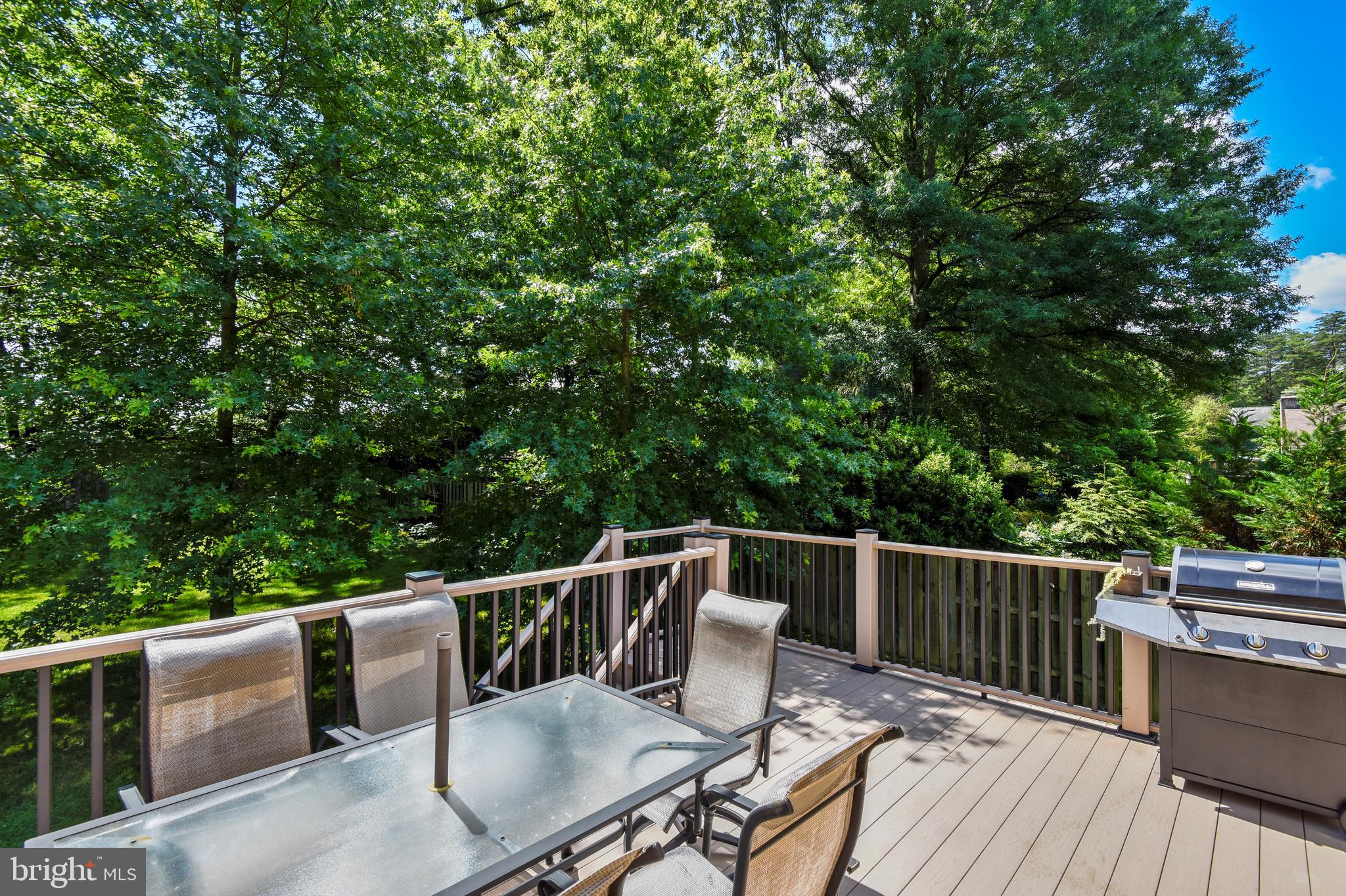 STRATFORD ON THE POTOMAC - Residential