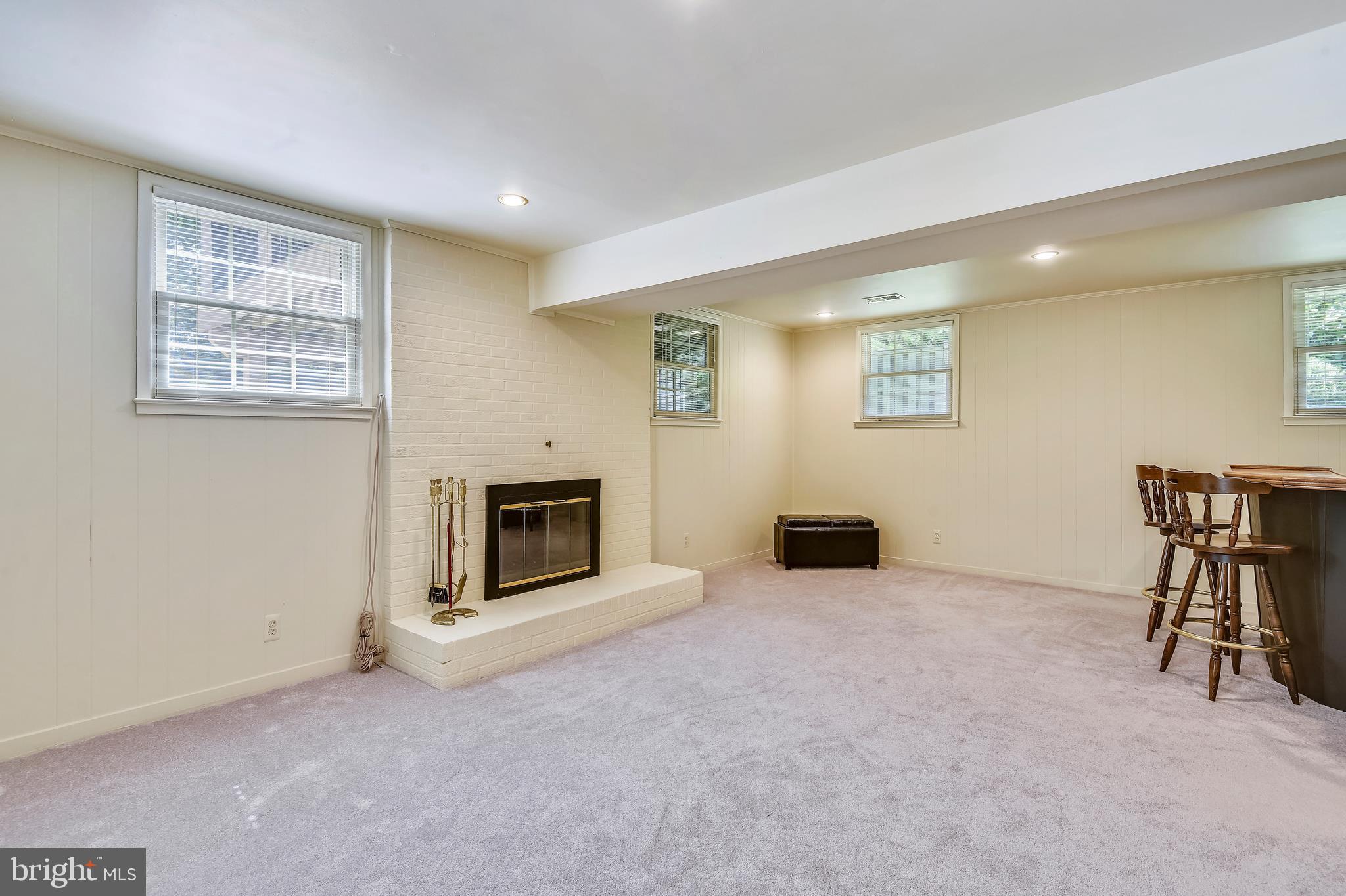 STRATFORD ON THE POTOMAC - Residential