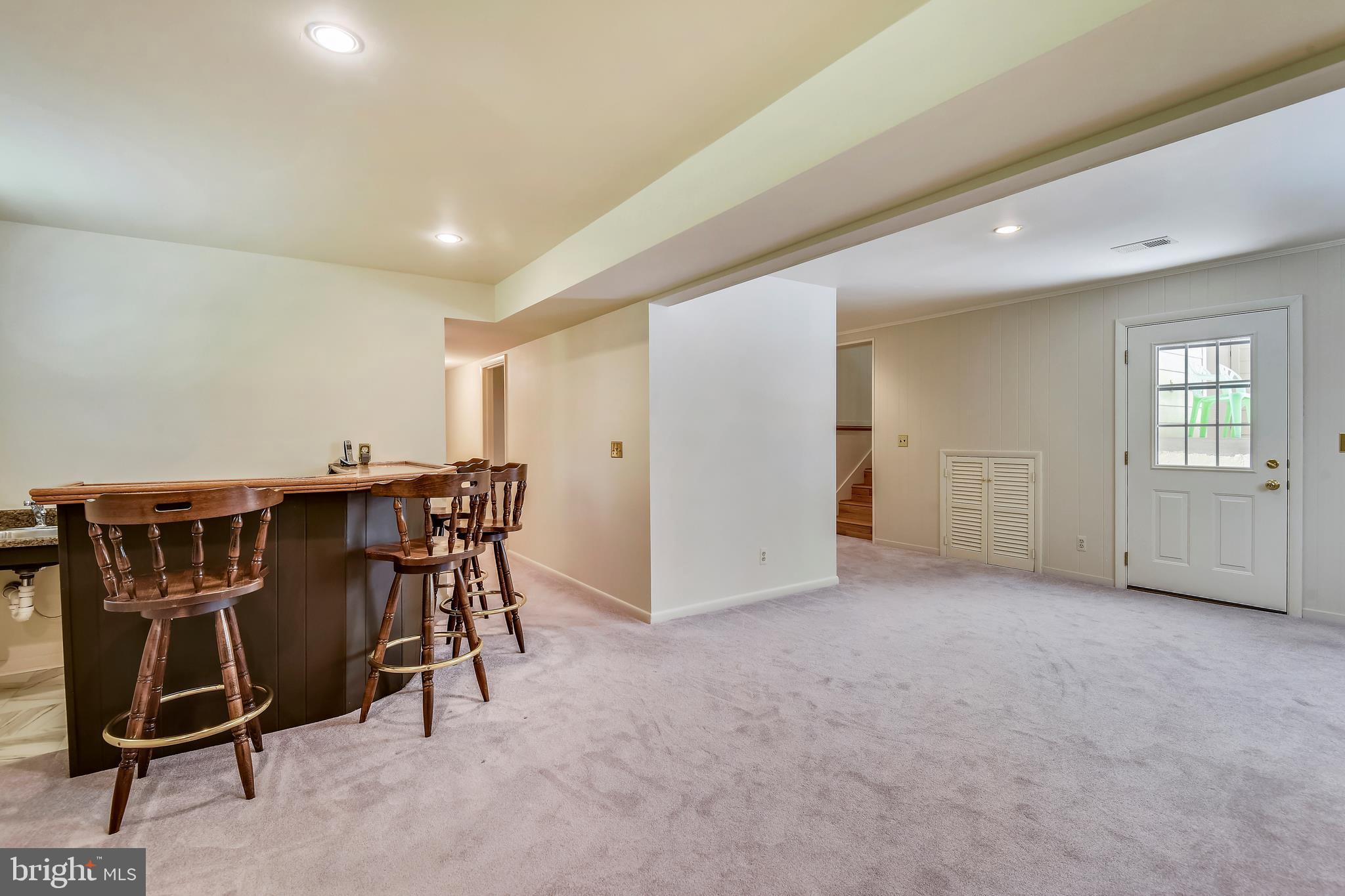 STRATFORD ON THE POTOMAC - Residential