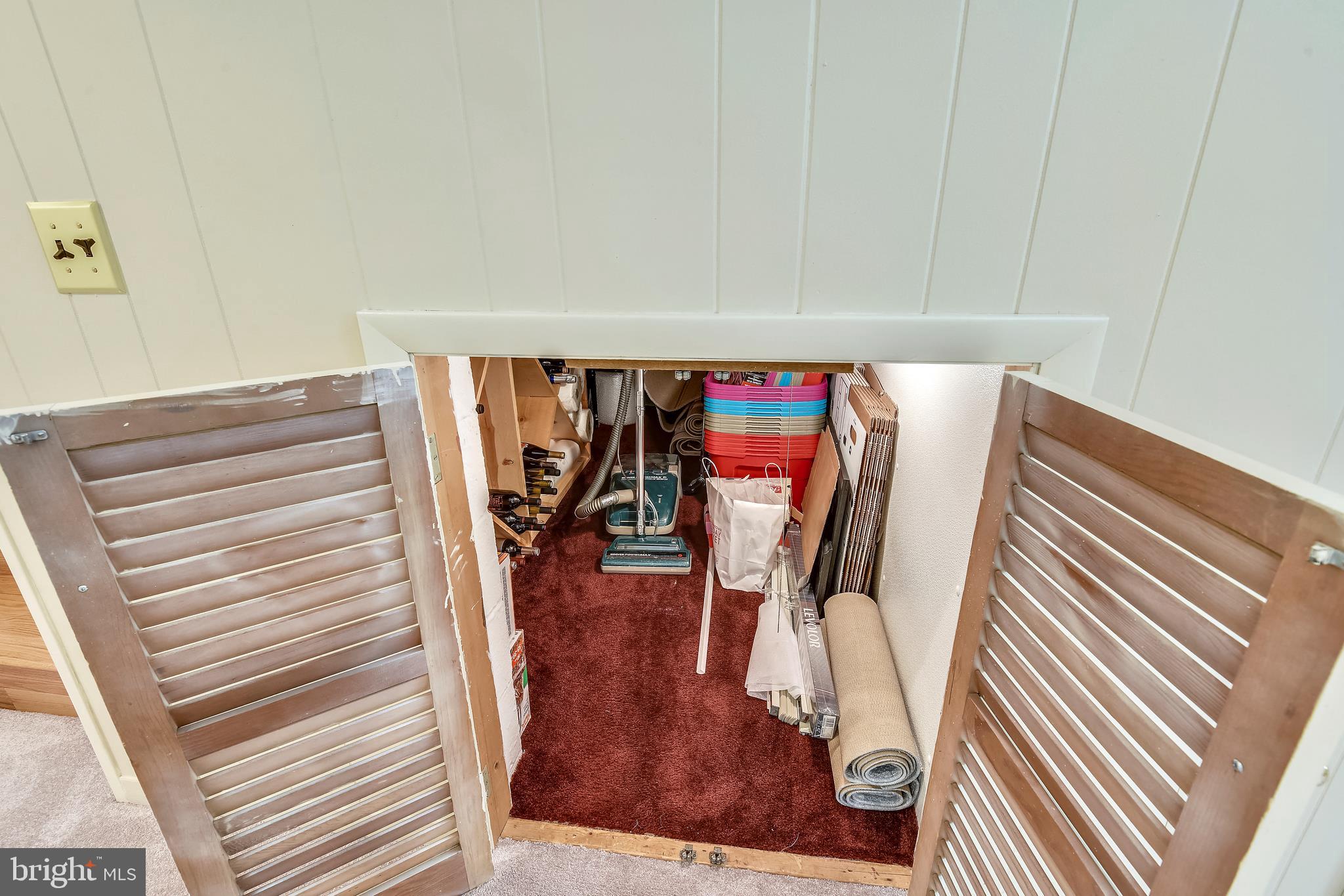 STRATFORD ON THE POTOMAC - Residential