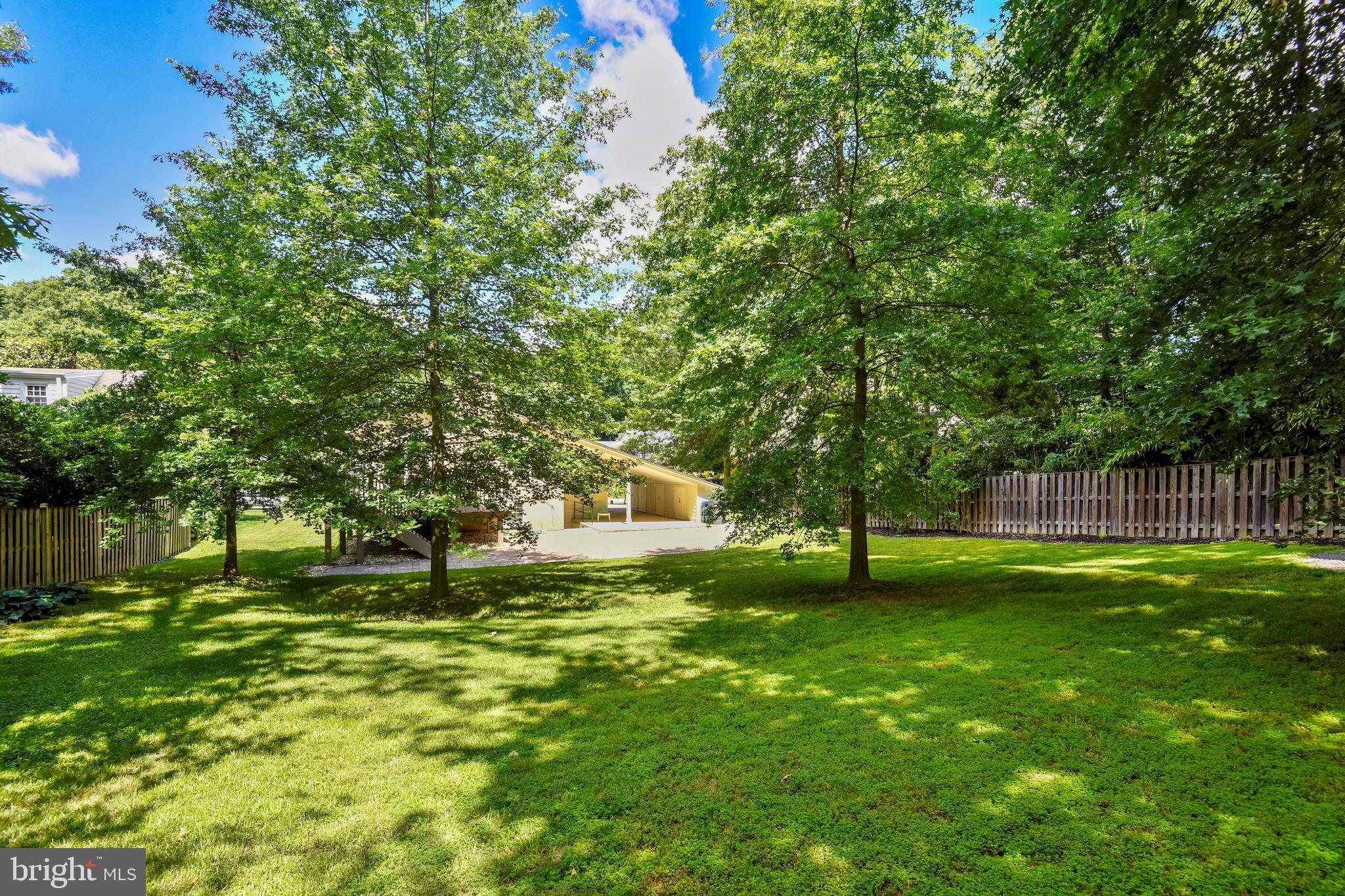 STRATFORD ON THE POTOMAC - Residential