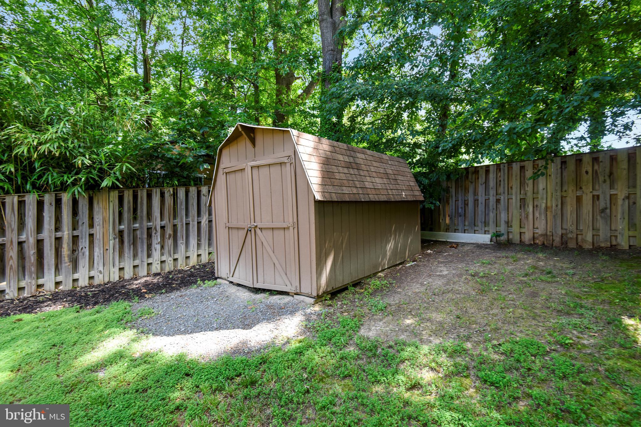 STRATFORD ON THE POTOMAC - Residential