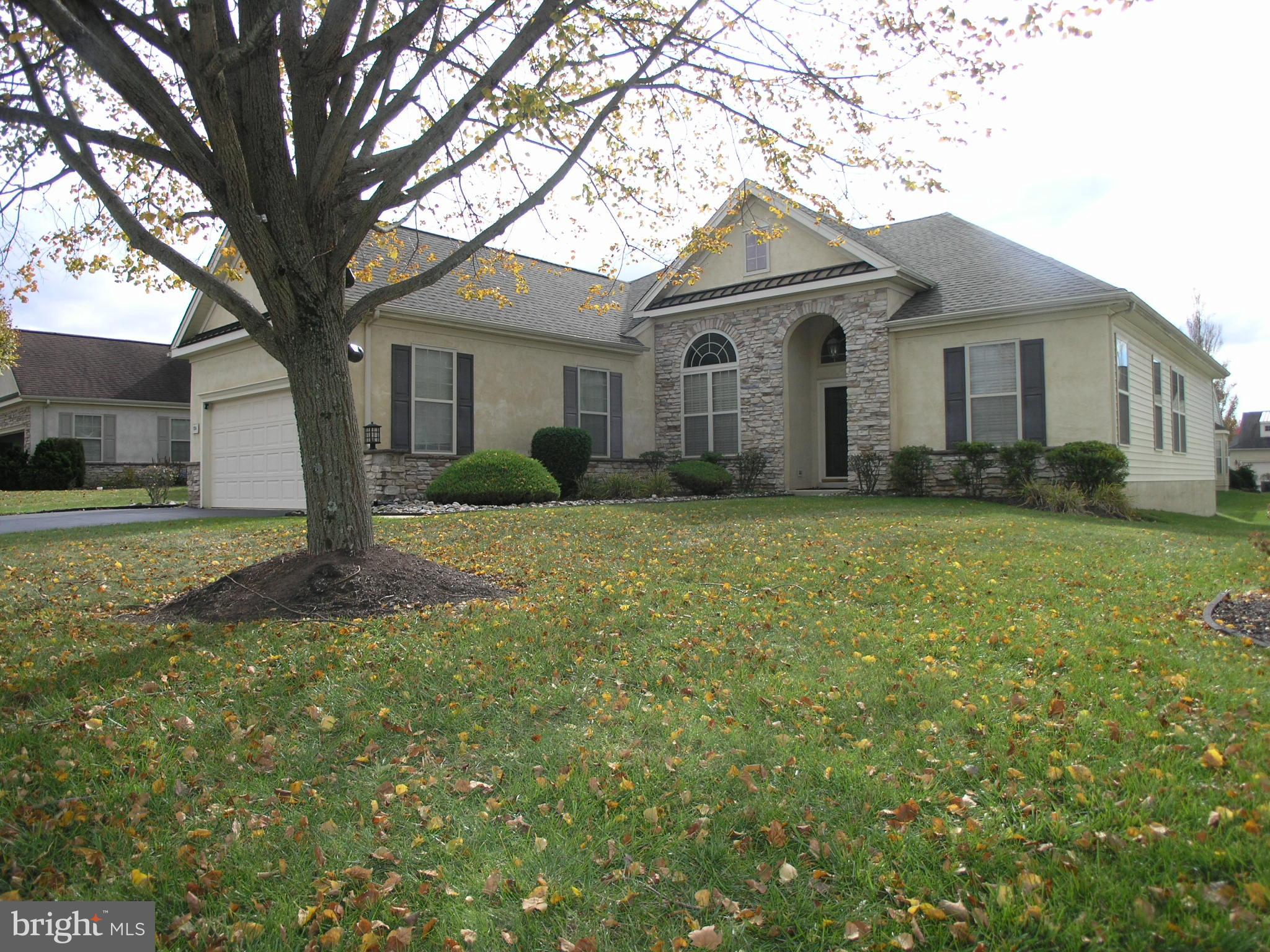 HERITAGE CR ESTS - Residential