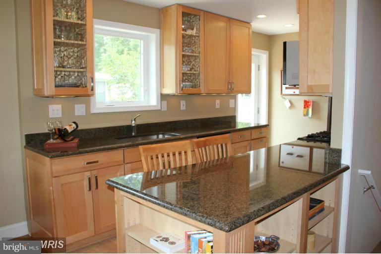 WOODLEY - Residential Lease