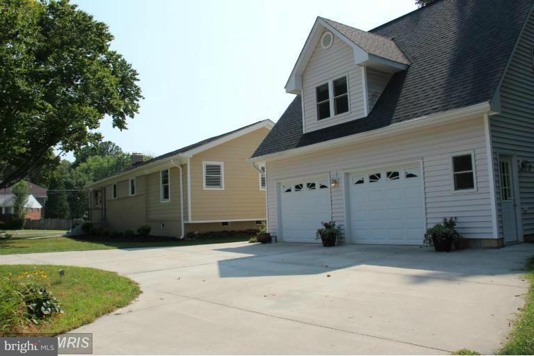 WOODLEY - Residential Lease