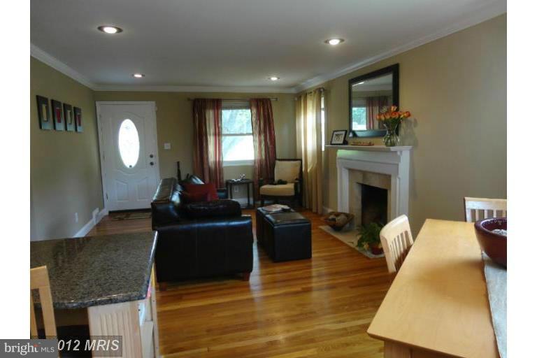 WOODLEY - Residential Lease