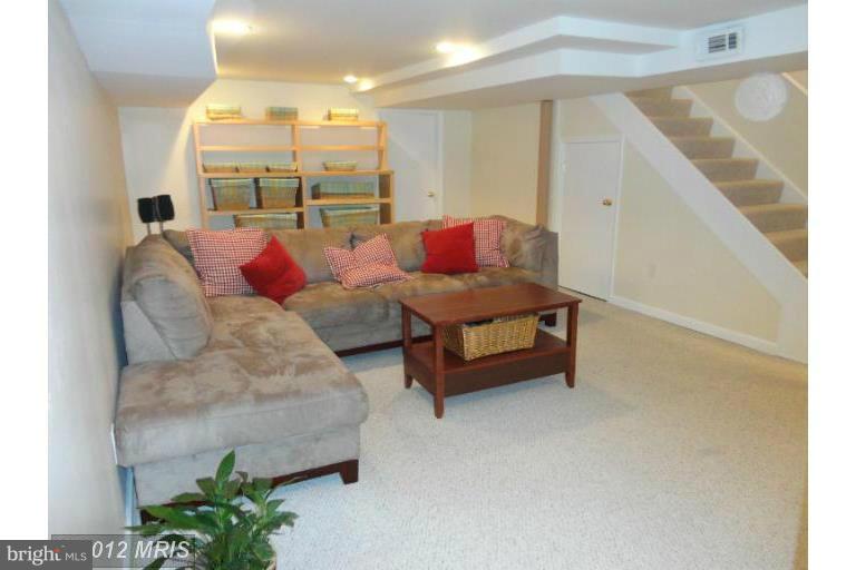 WOODLEY - Residential Lease