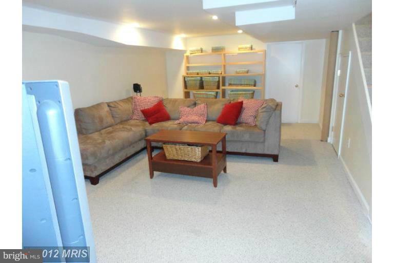 WOODLEY - Residential Lease