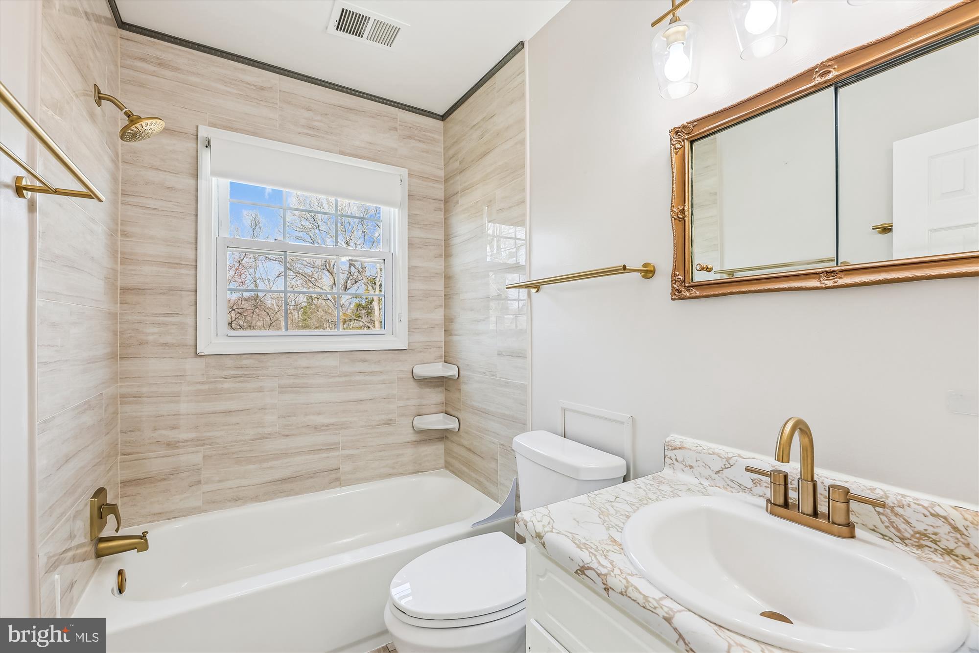 WILTON HALL - Residential