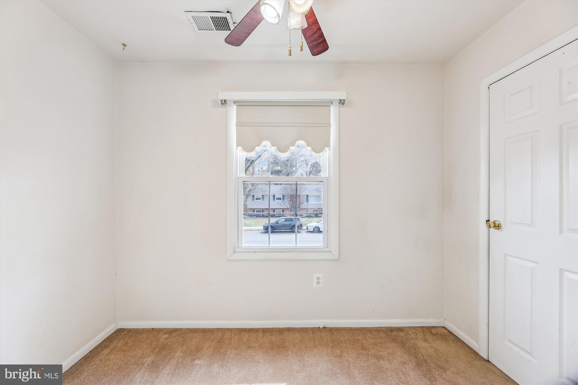 WILTON HALL - Residential