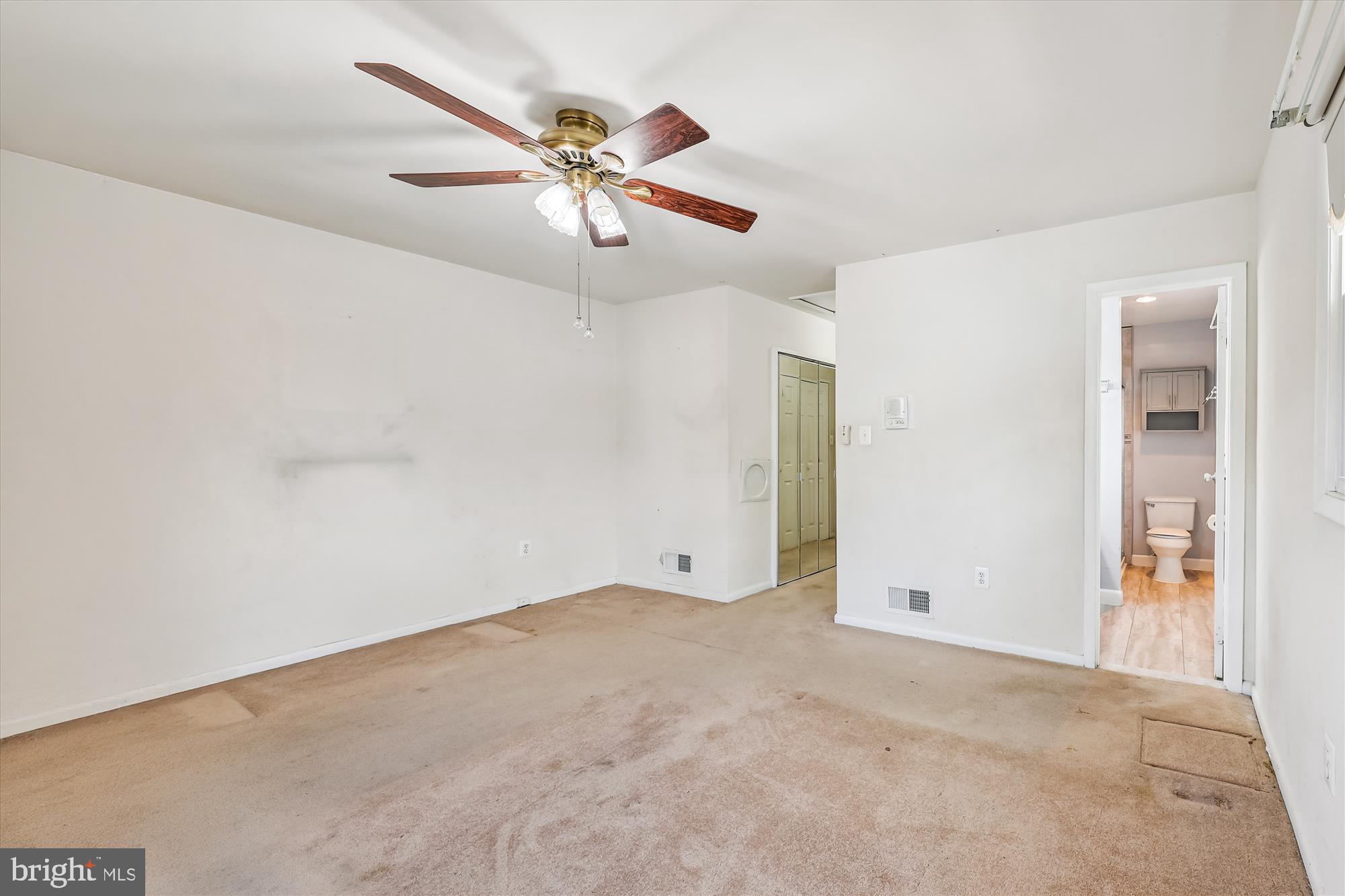 WILTON HALL - Residential