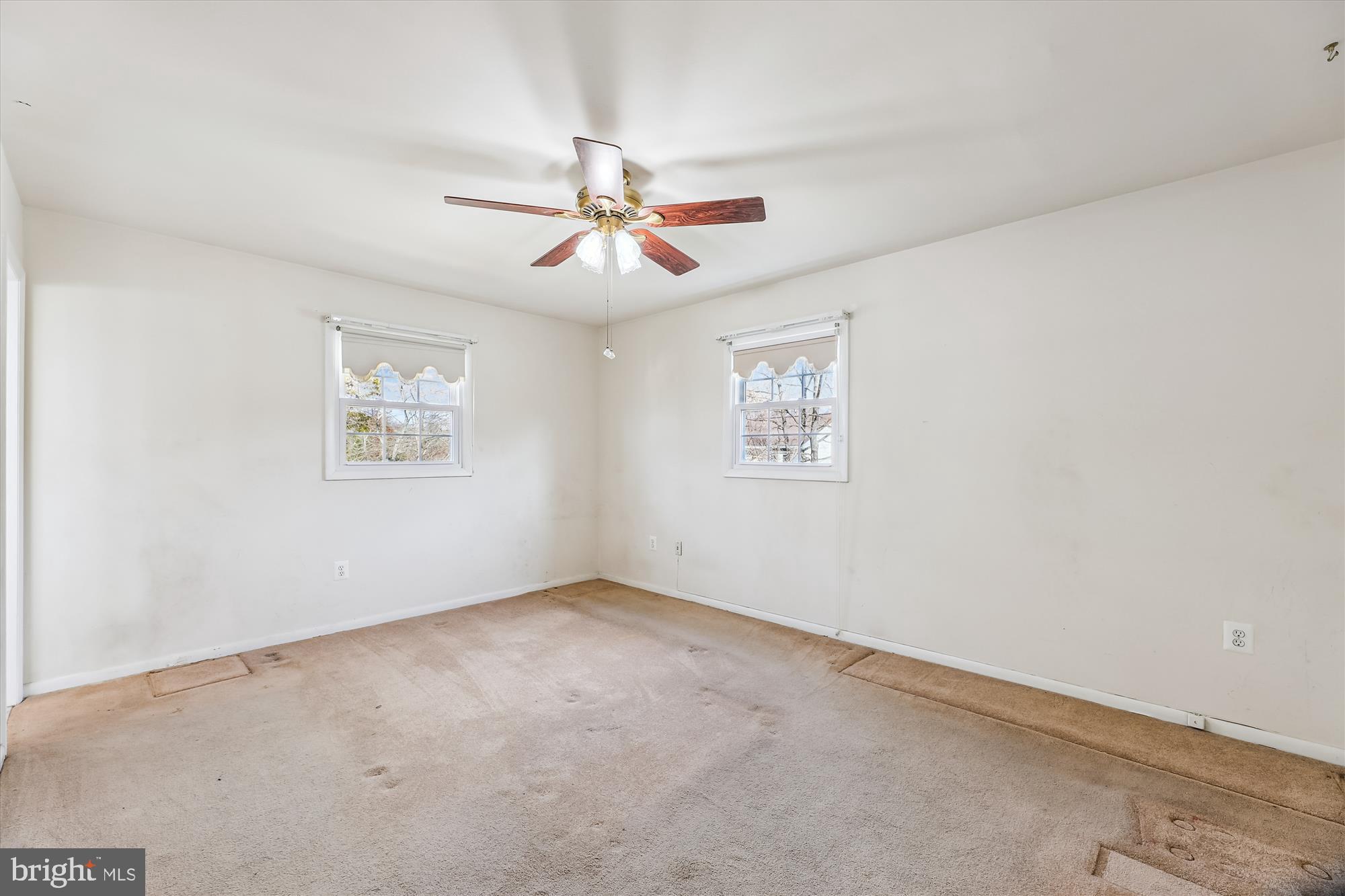 WILTON HALL - Residential