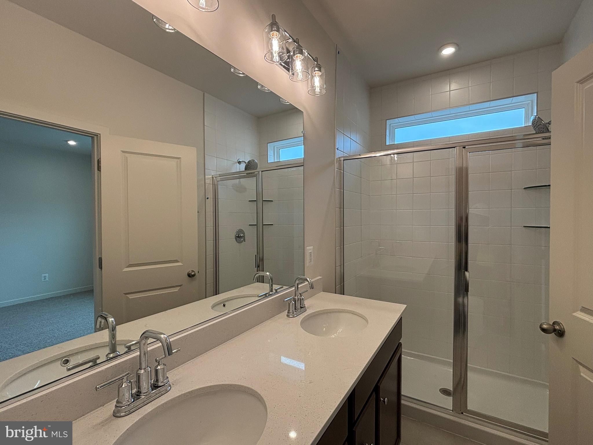 CASCADE LANDING - Residential