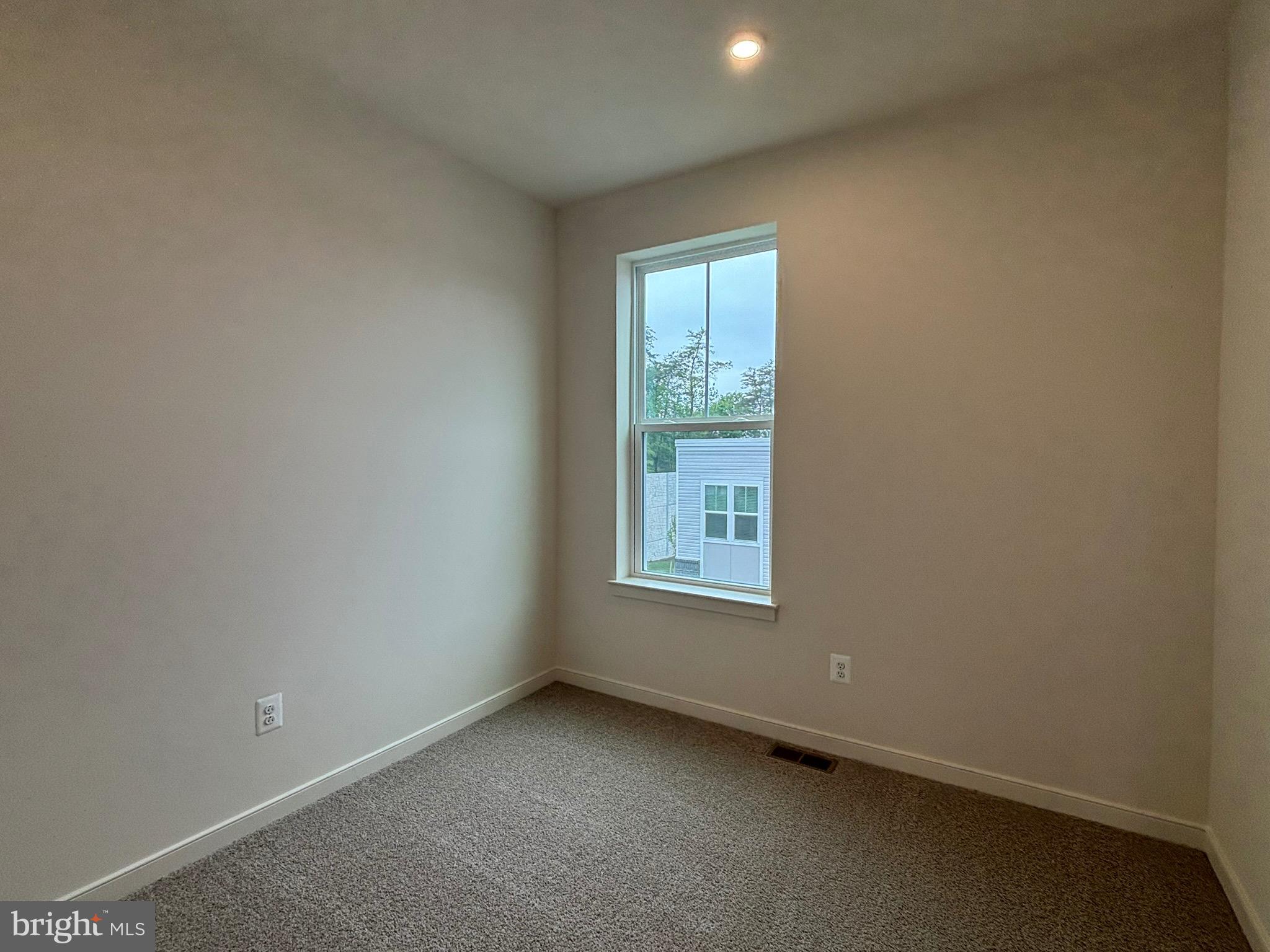 CASCADE LANDING - Residential