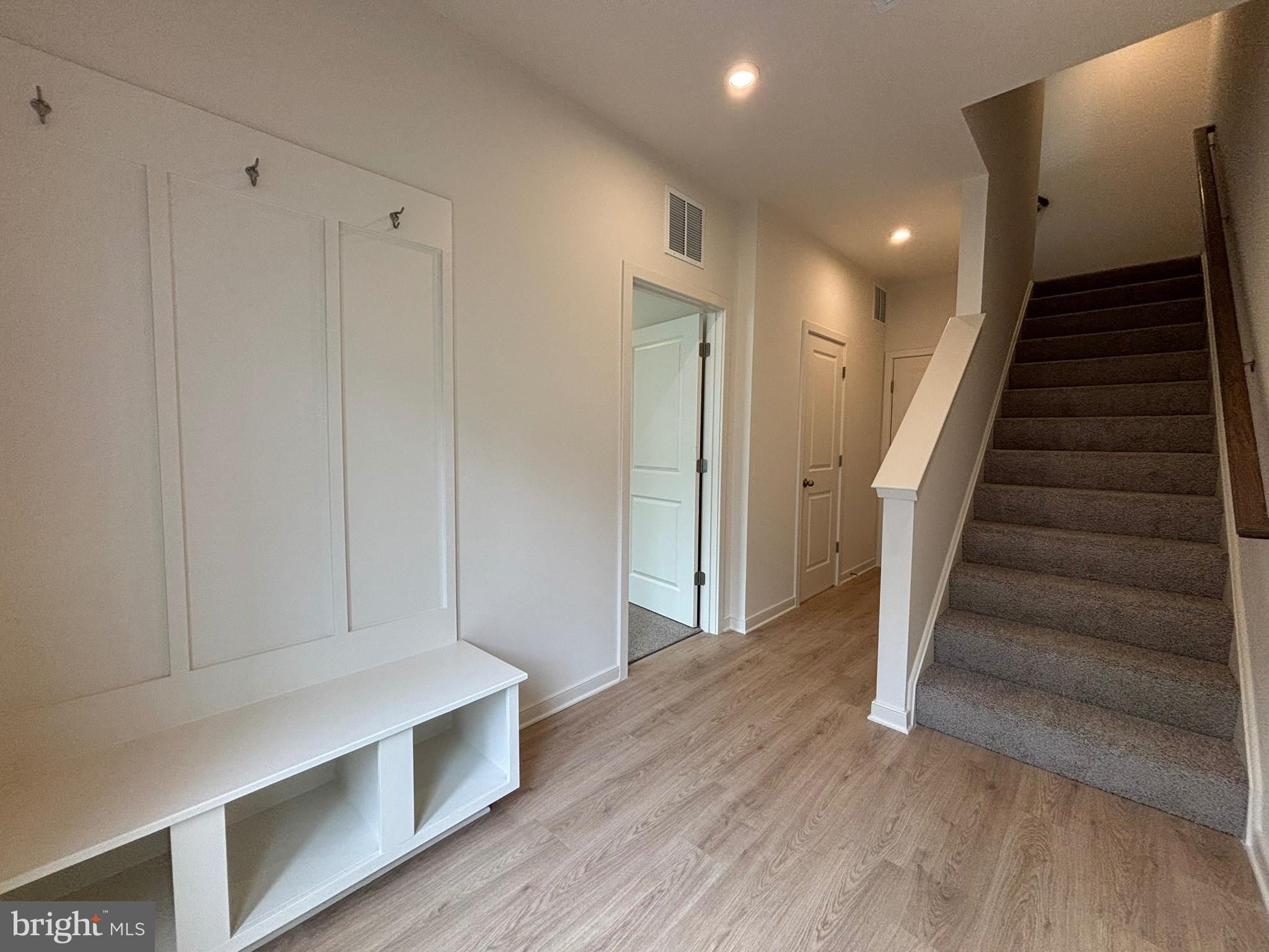 CASCADE LANDING - Residential