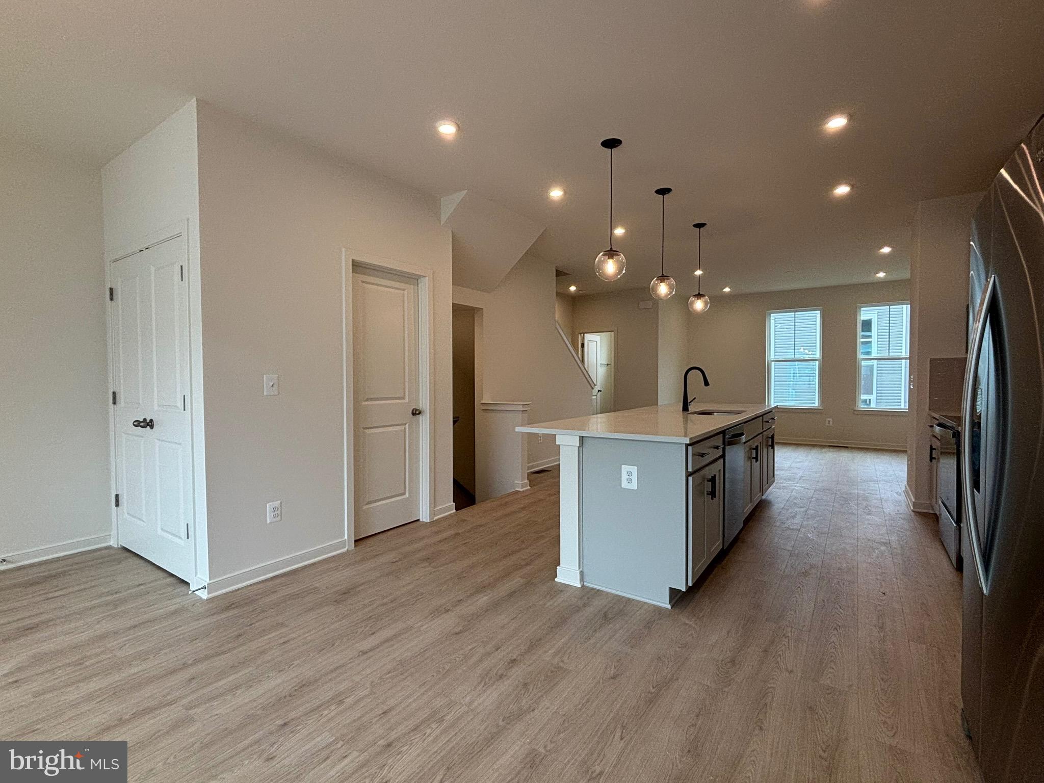 CASCADE LANDING - Residential