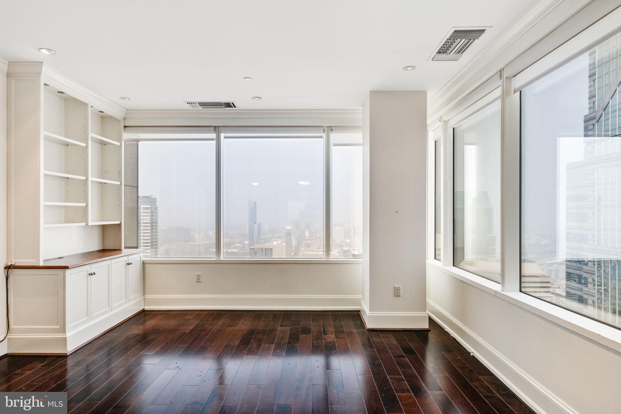 RITTENHOUSE SQUARE - Residential Lease