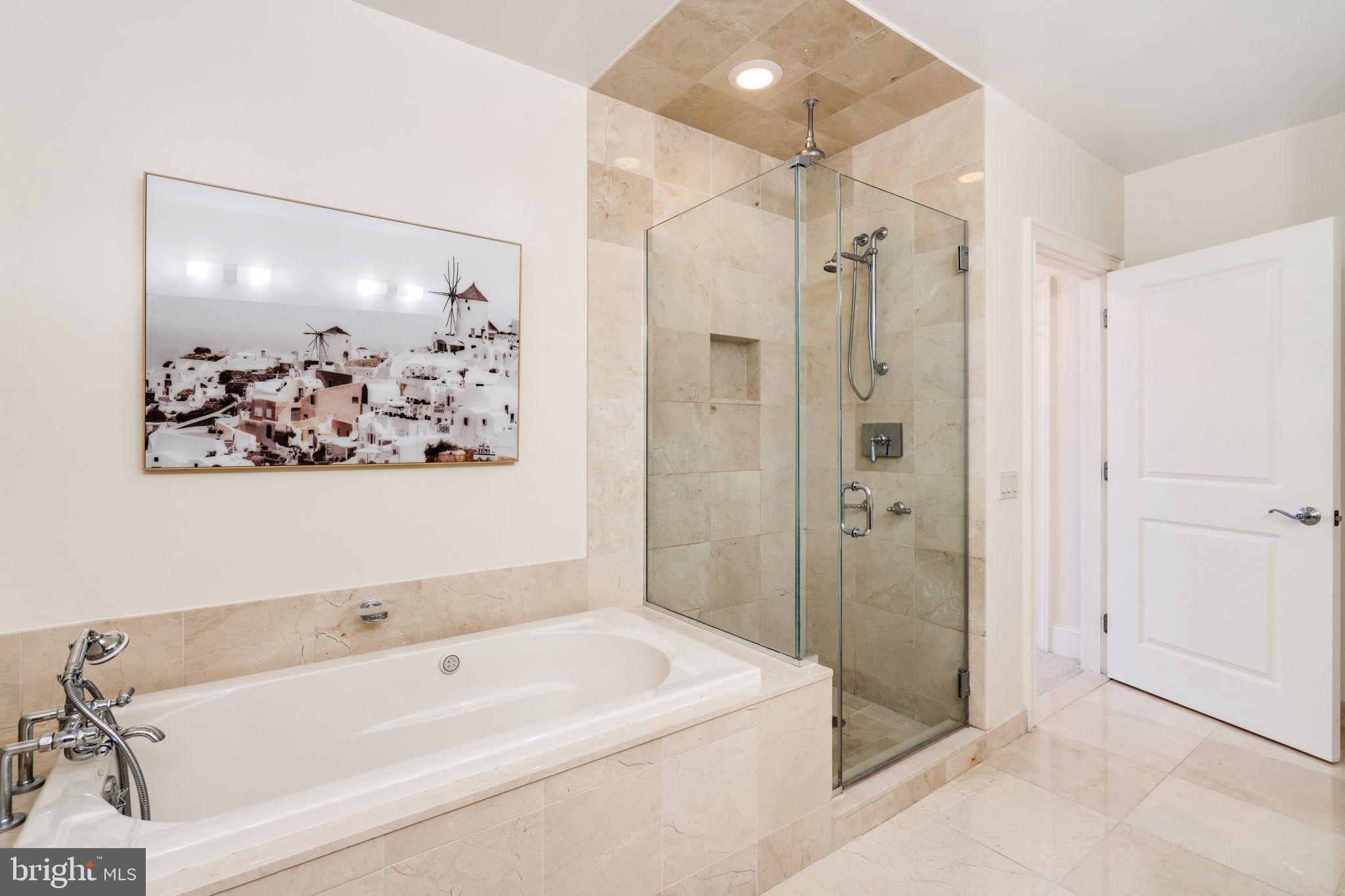 RITTENHOUSE SQUARE - Residential Lease