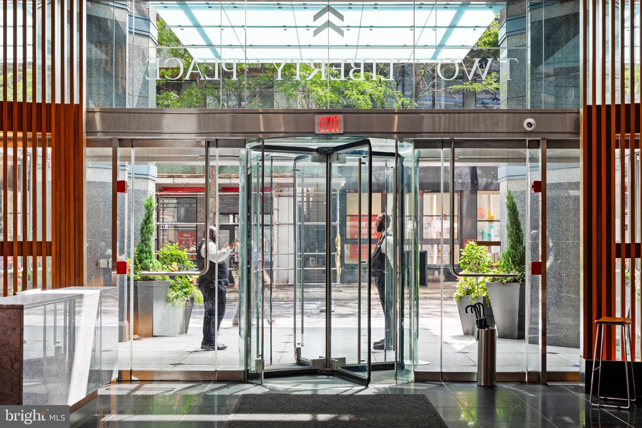 RITTENHOUSE SQUARE - Residential Lease