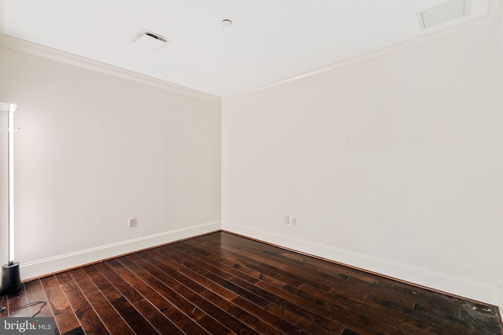 RITTENHOUSE SQUARE - Residential Lease