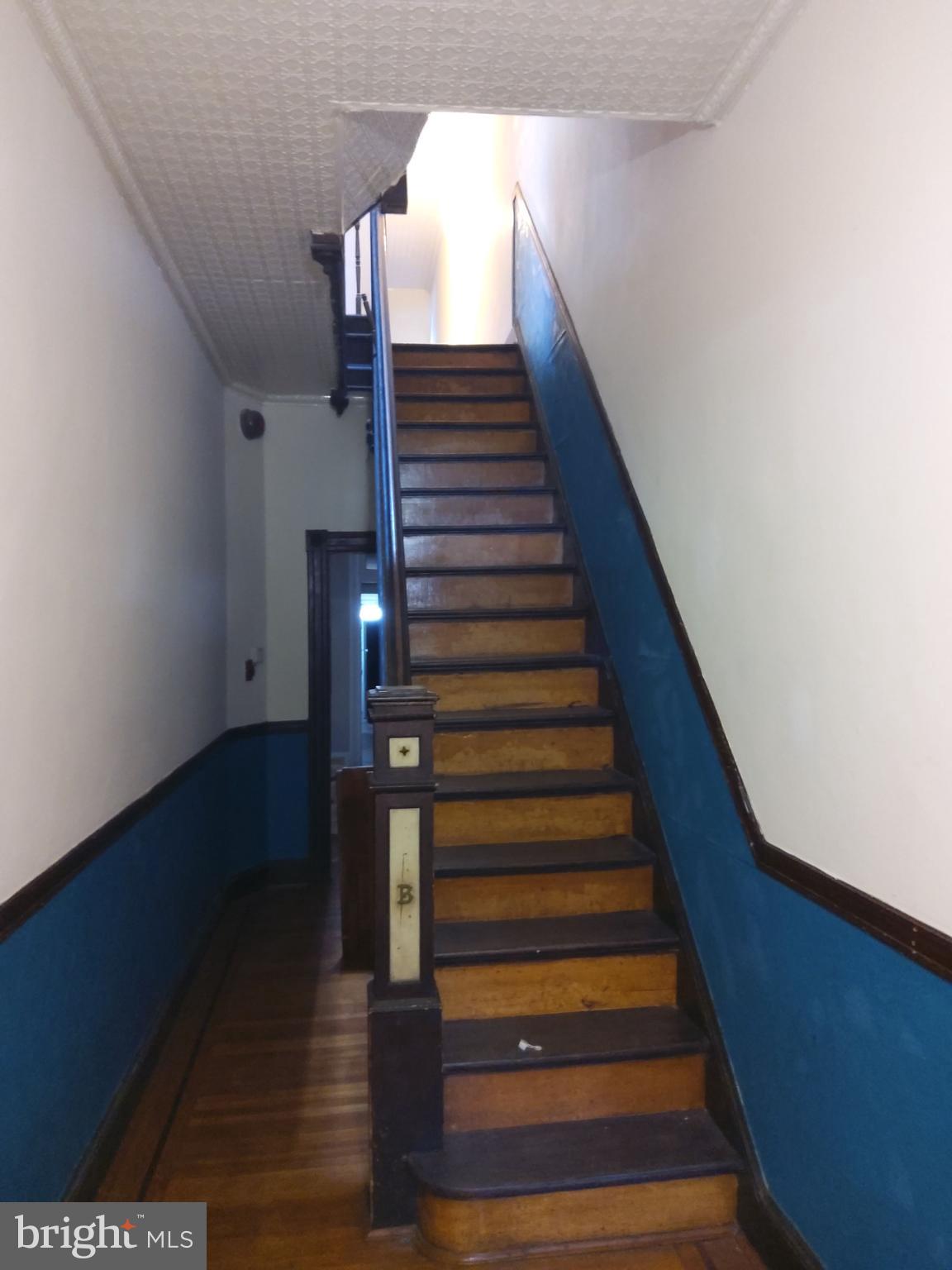 CHARLES VILLAGE - Residential Lease