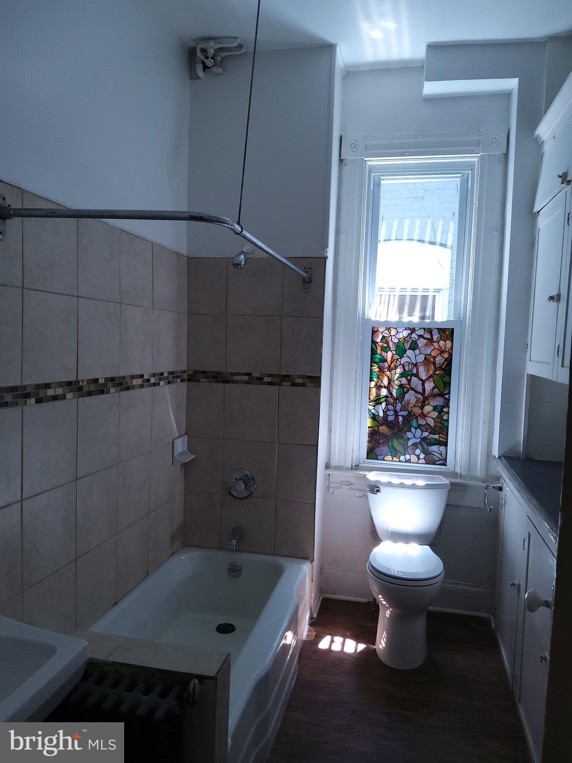 CHARLES VILLAGE - Residential Lease