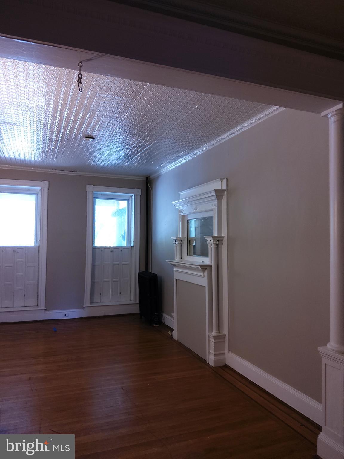 CHARLES VILLAGE - Residential Lease