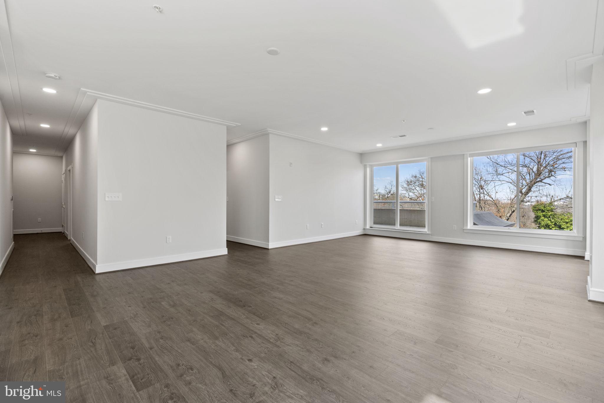 OLD TOWN NORTH - Residential