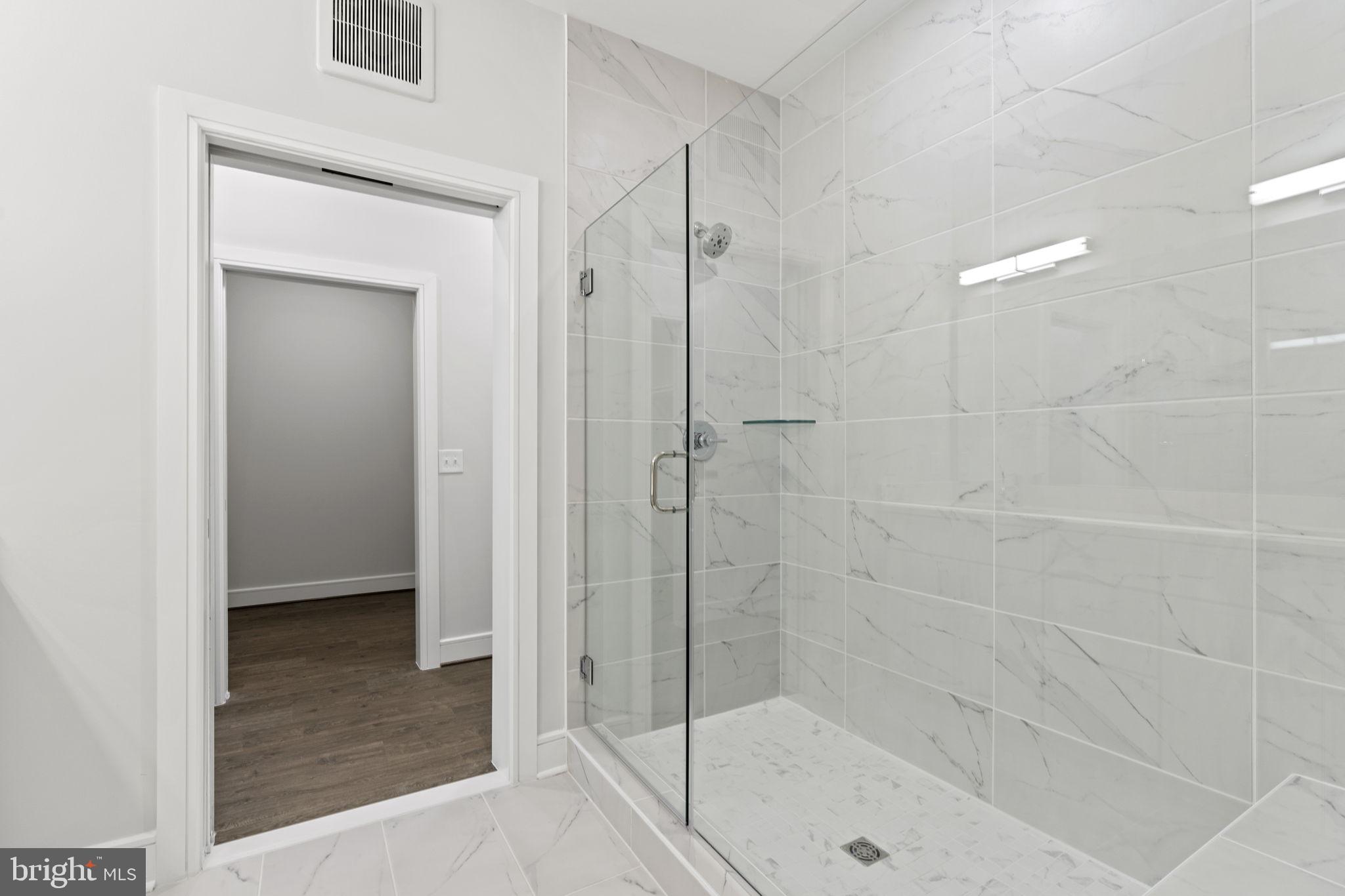 OLD TOWN NORTH - Residential