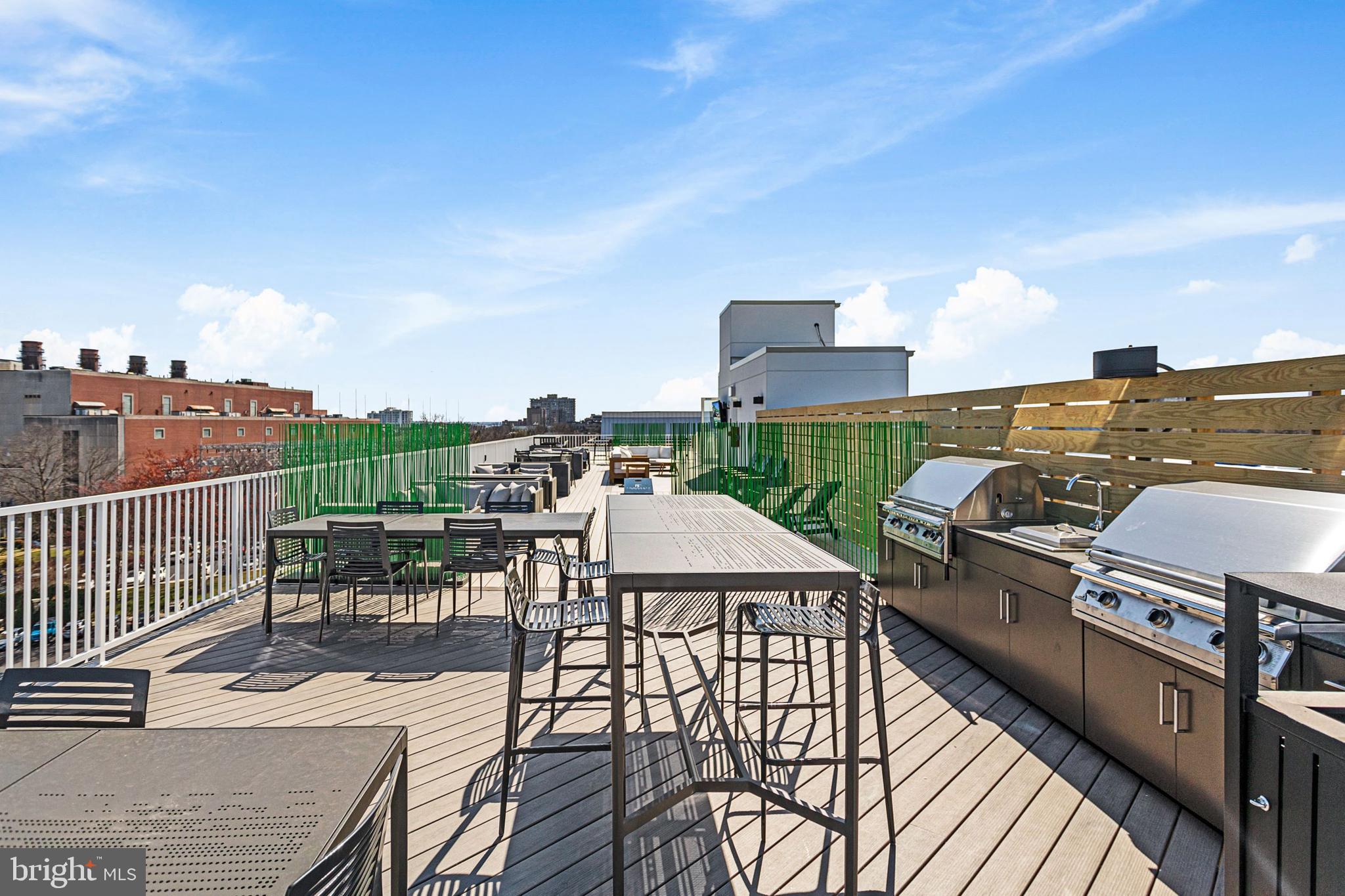 OLD TOWN NORTH - Residential