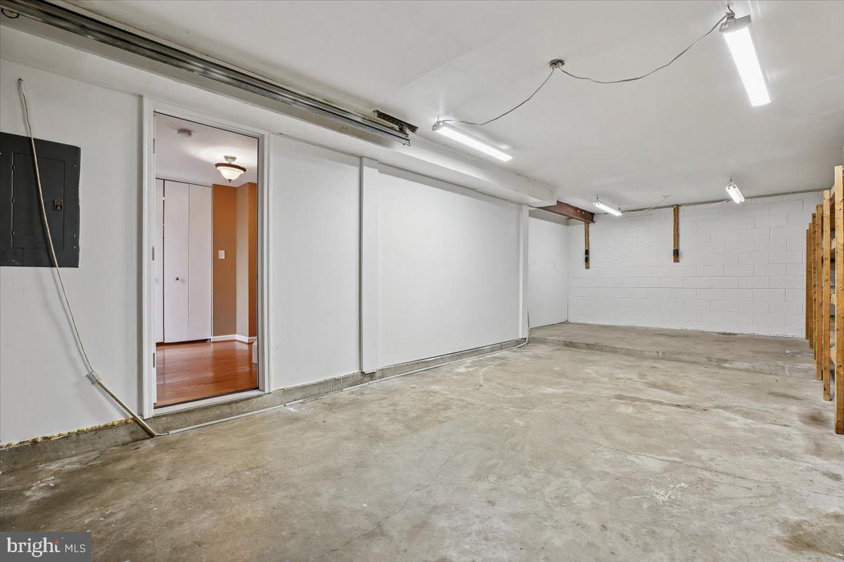 STEDWICK TOWNHOUSES - Residential