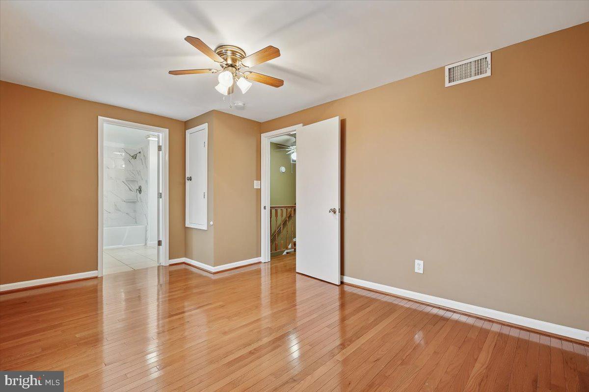 STEDWICK TOWNHOUSES - Residential