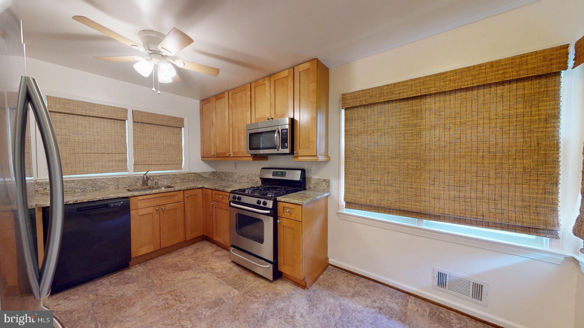 NEW ALEXANDRIA - Residential Lease