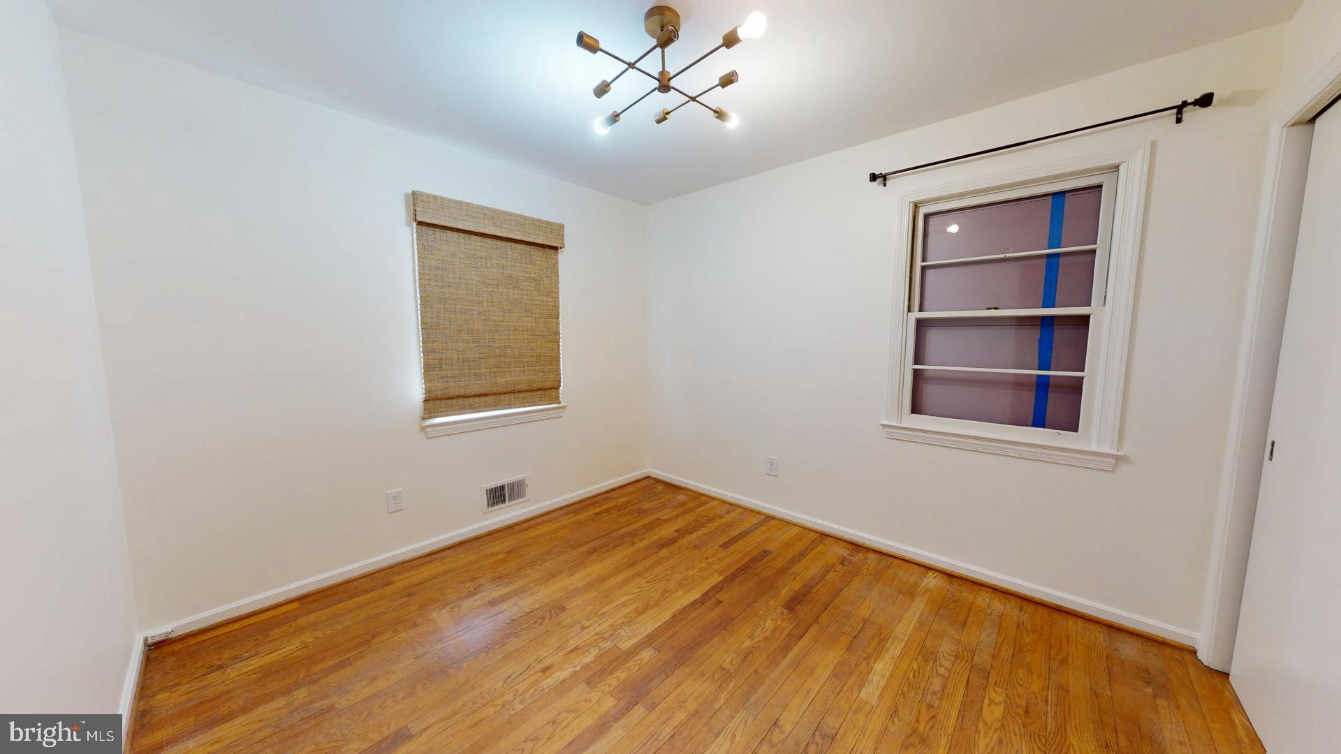 NEW ALEXANDRIA - Residential Lease