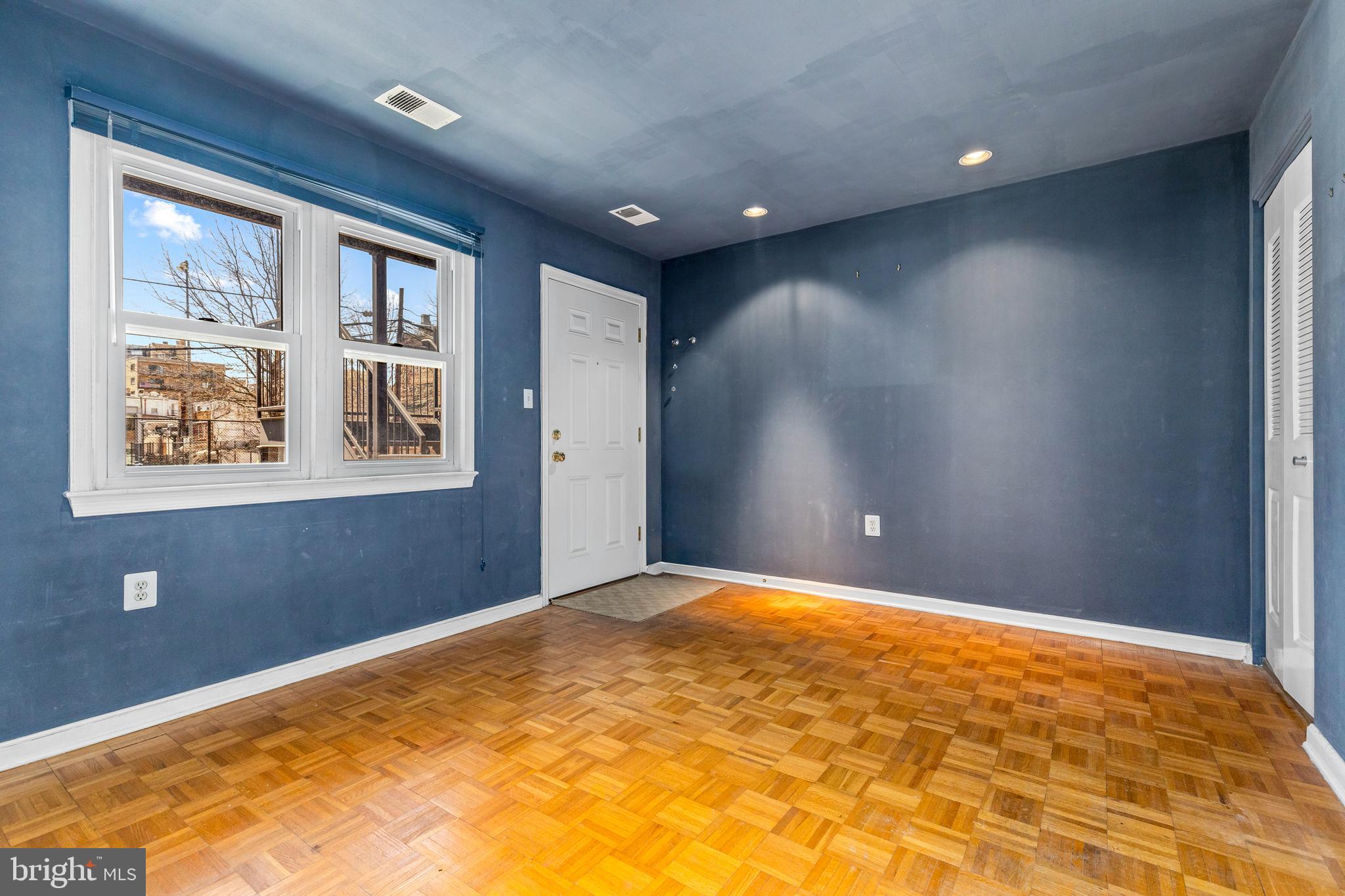 DUPONT - Residential