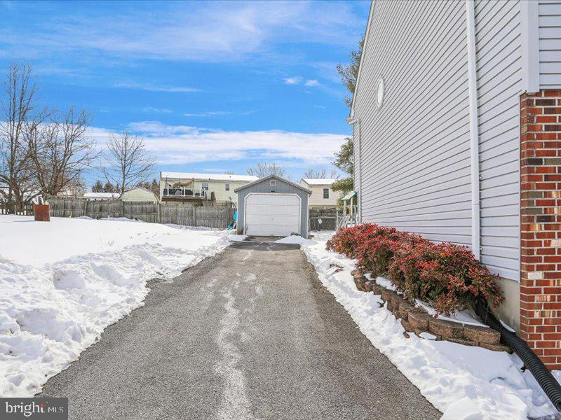 ROBERTS MILL RUN - Residential